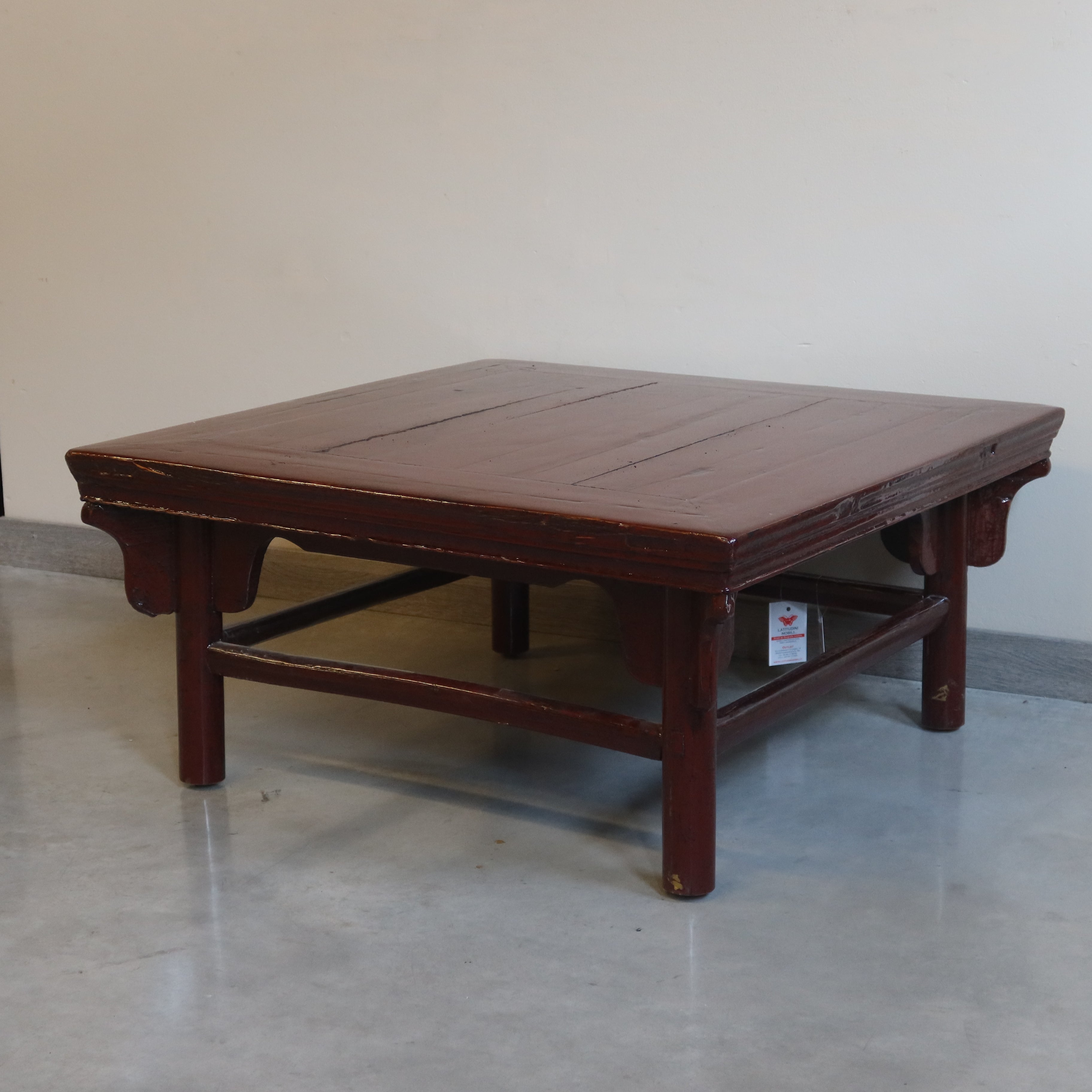 TAVOLO OLMO LACCA BORDEAUX