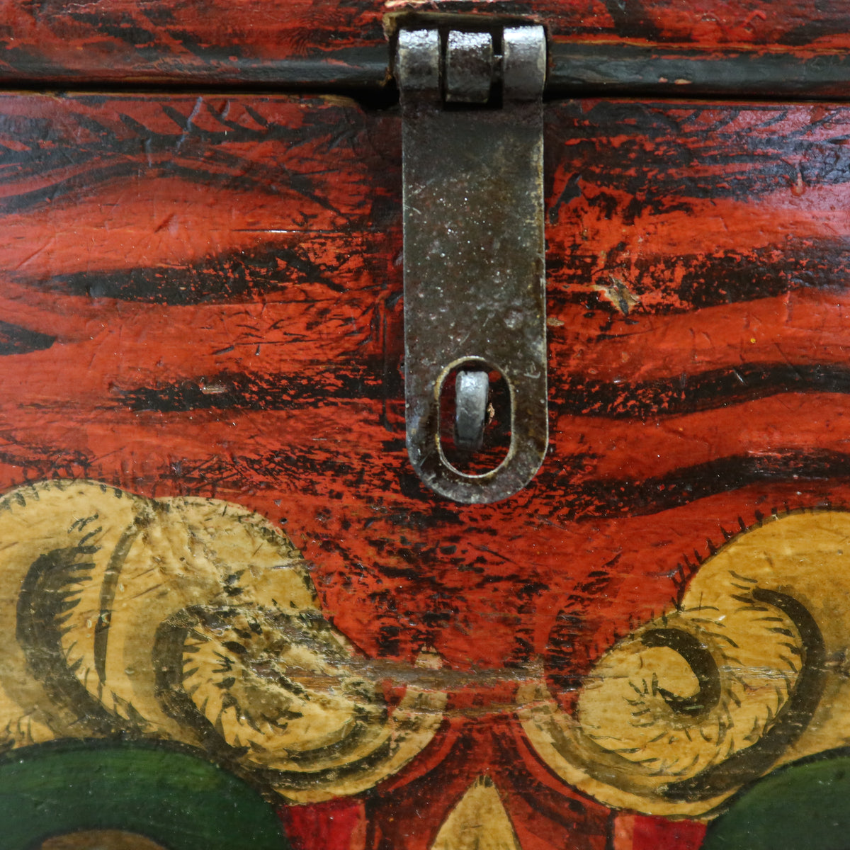 BAULE DEL QINGHAI CON DECORO TIGRE