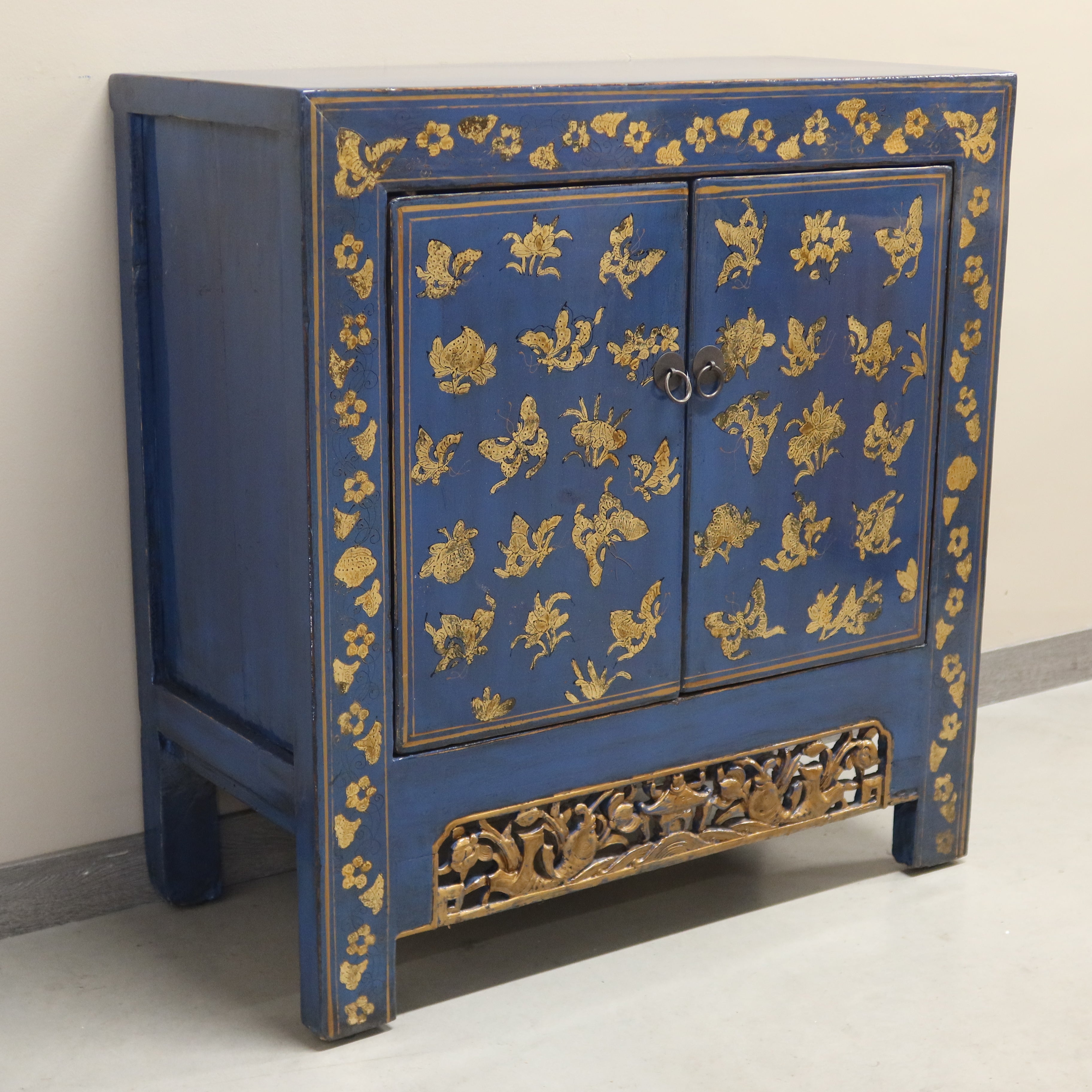 MADIETTA DELLO SHANXI IN LACCA BLU DECORATA