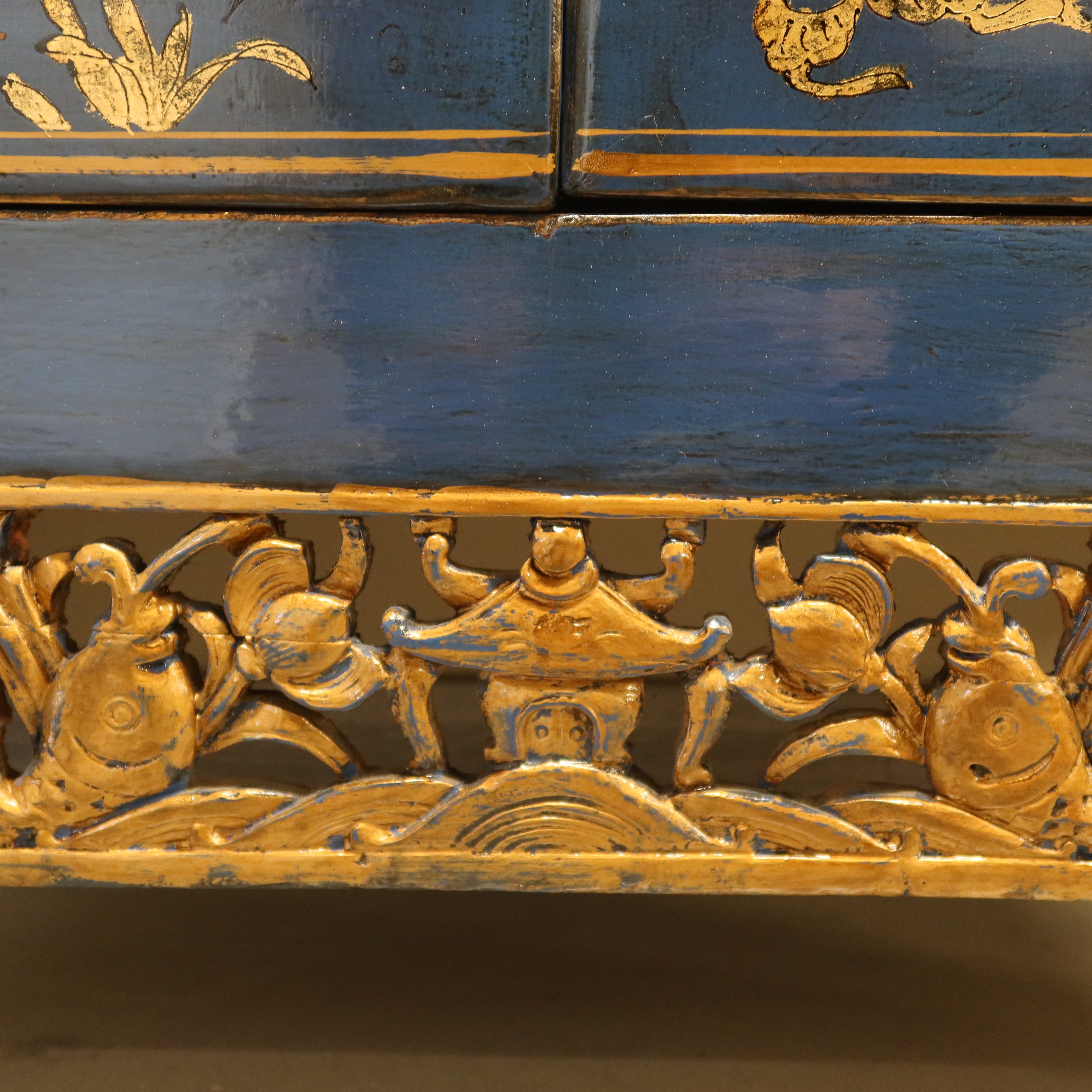 MADIETTA DELLO SHANXI IN LACCA BLU DECORATA