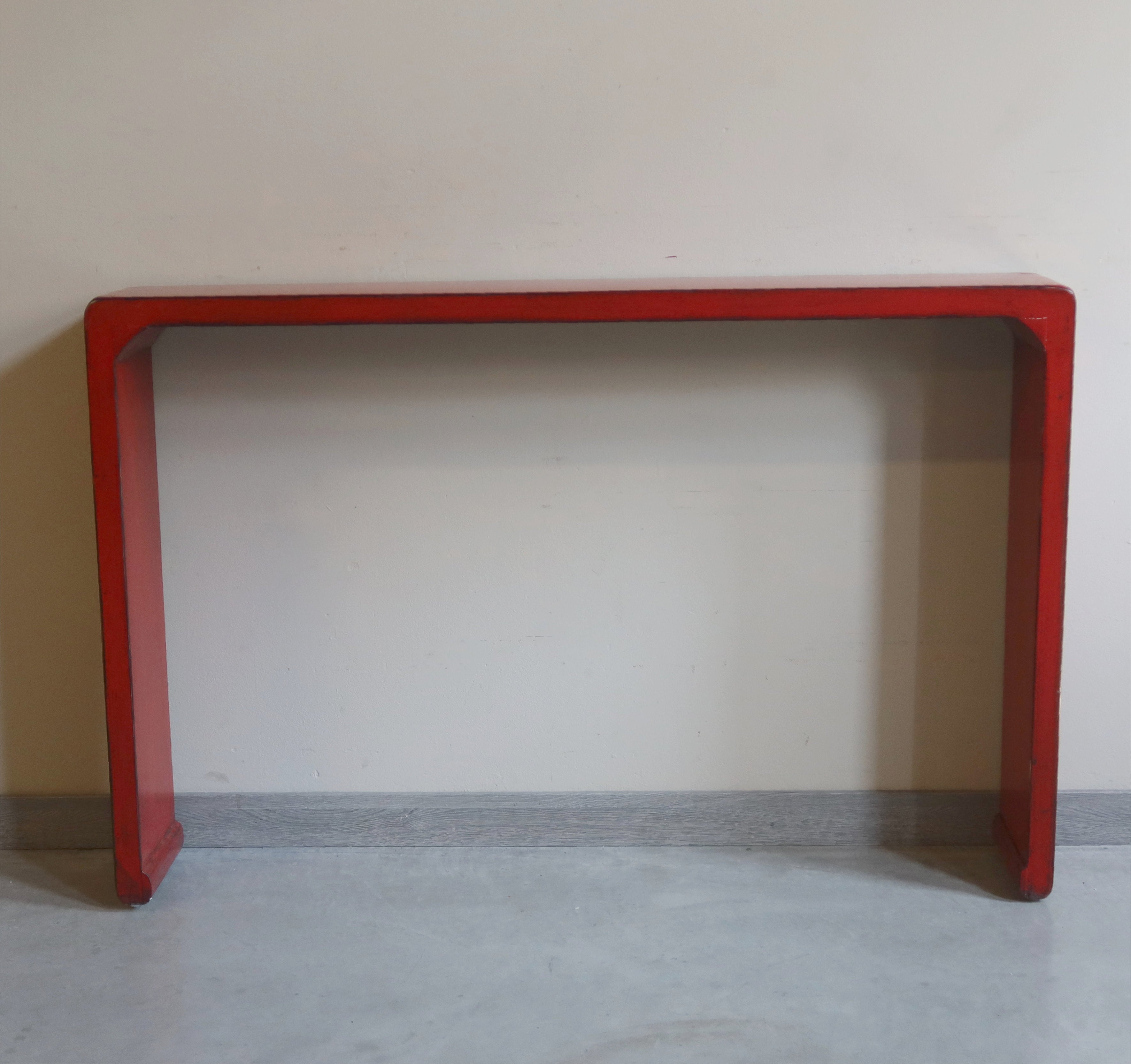 CONSOLLE CINESE A "U" IN LACCA ROSSA