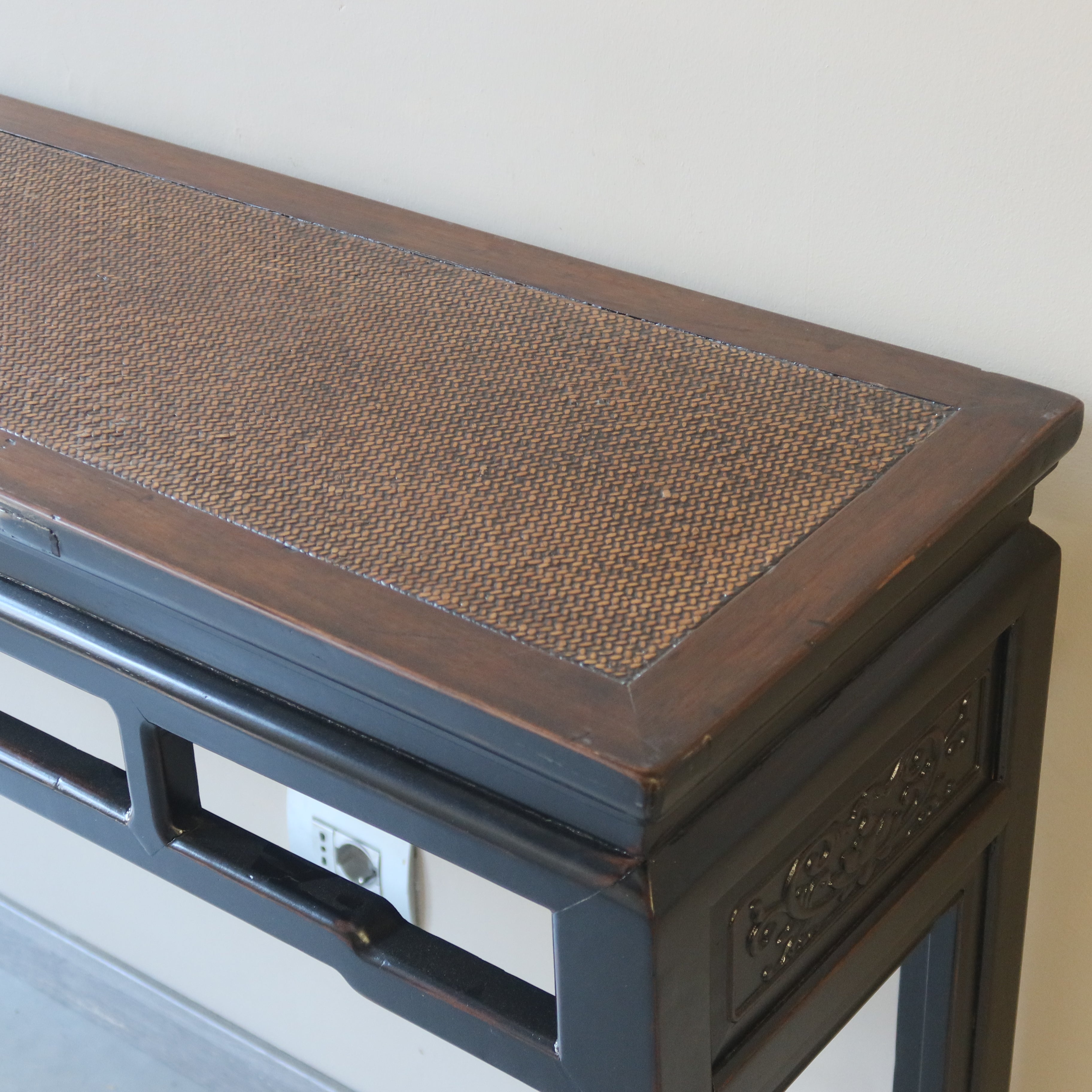 CONSOLLE OLMO CINESE CON PIANO IN RATTAN