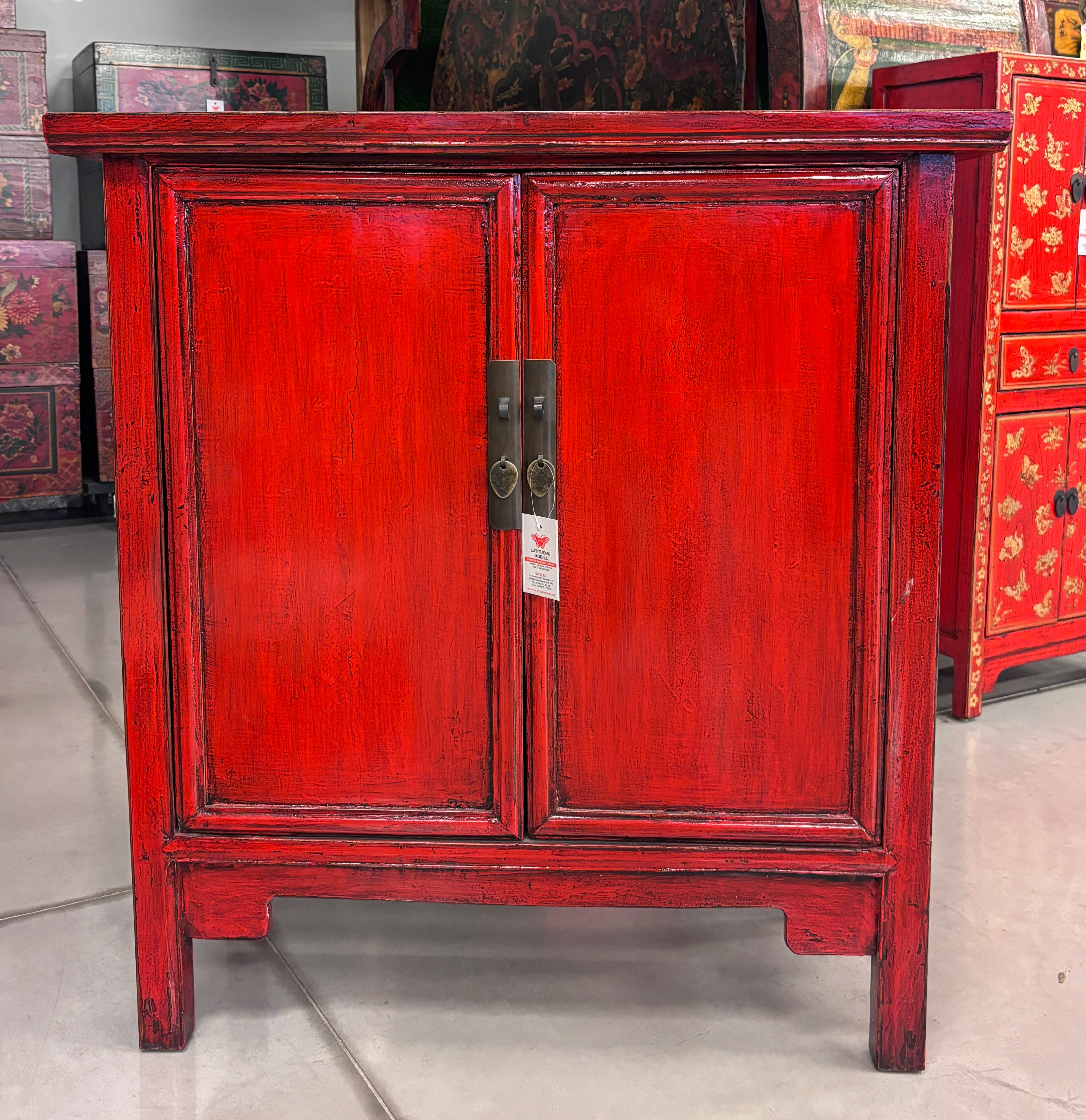 CREDENZA ALTA LACCA ROSSA