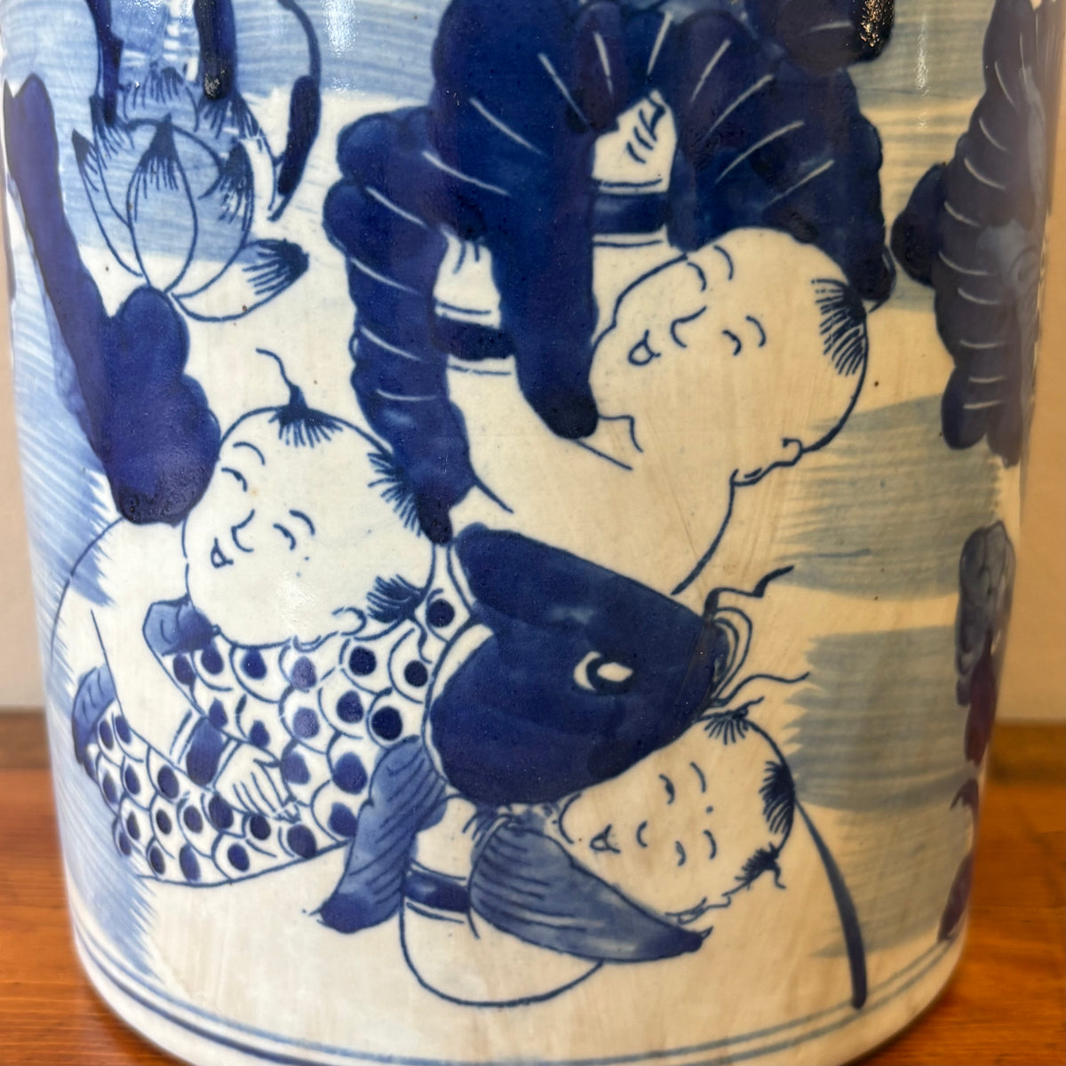 VASO CILINDRICO IN CERAMICA DIPINTA