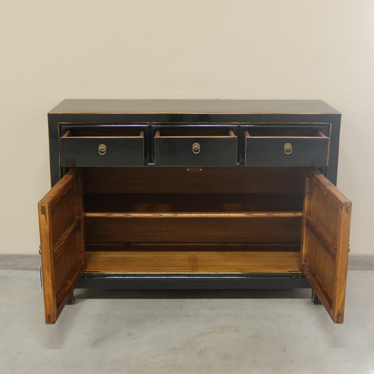 BUFFET DEL GANZU LACCA NERA