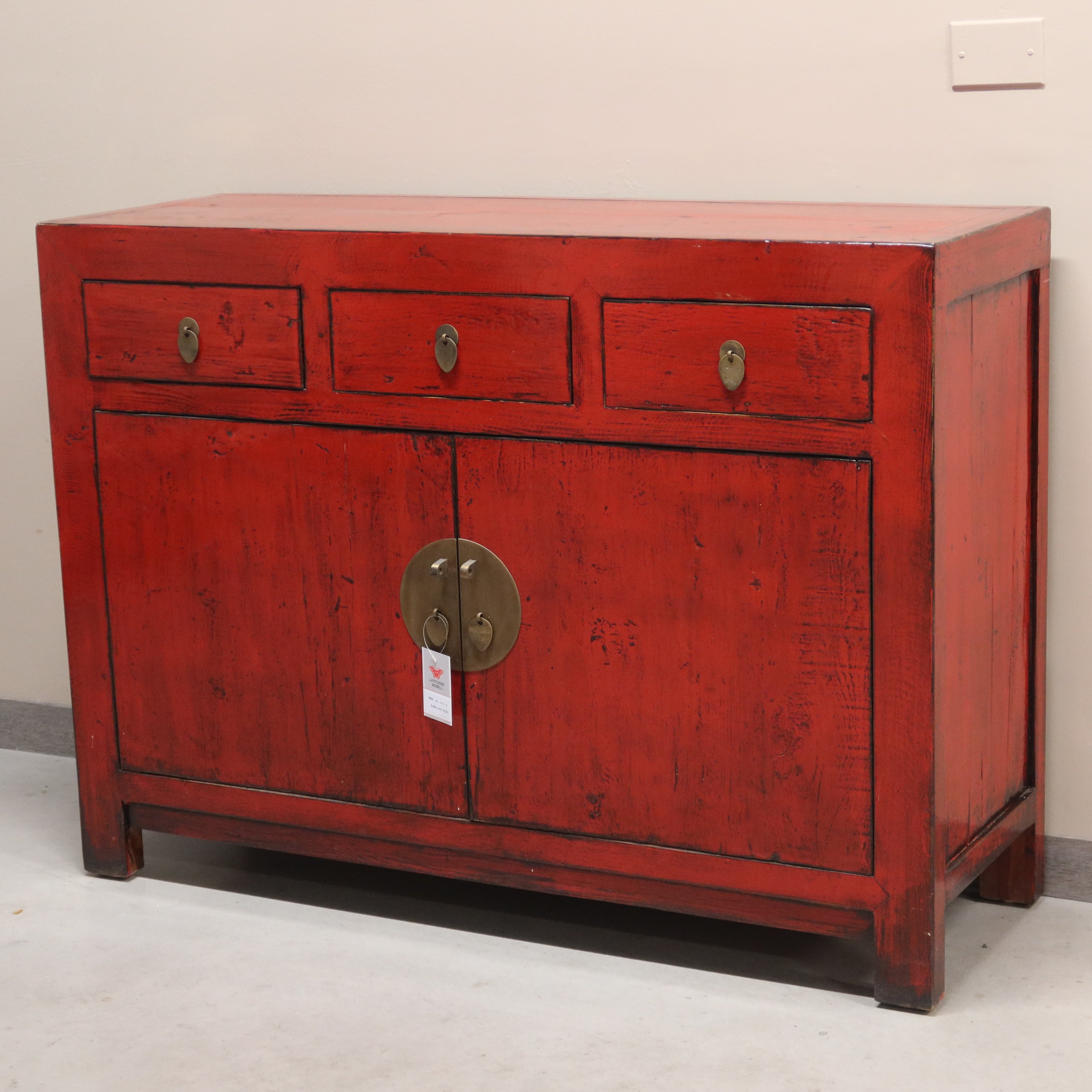 BUFFET DEL GANZU LACCA ROSSA