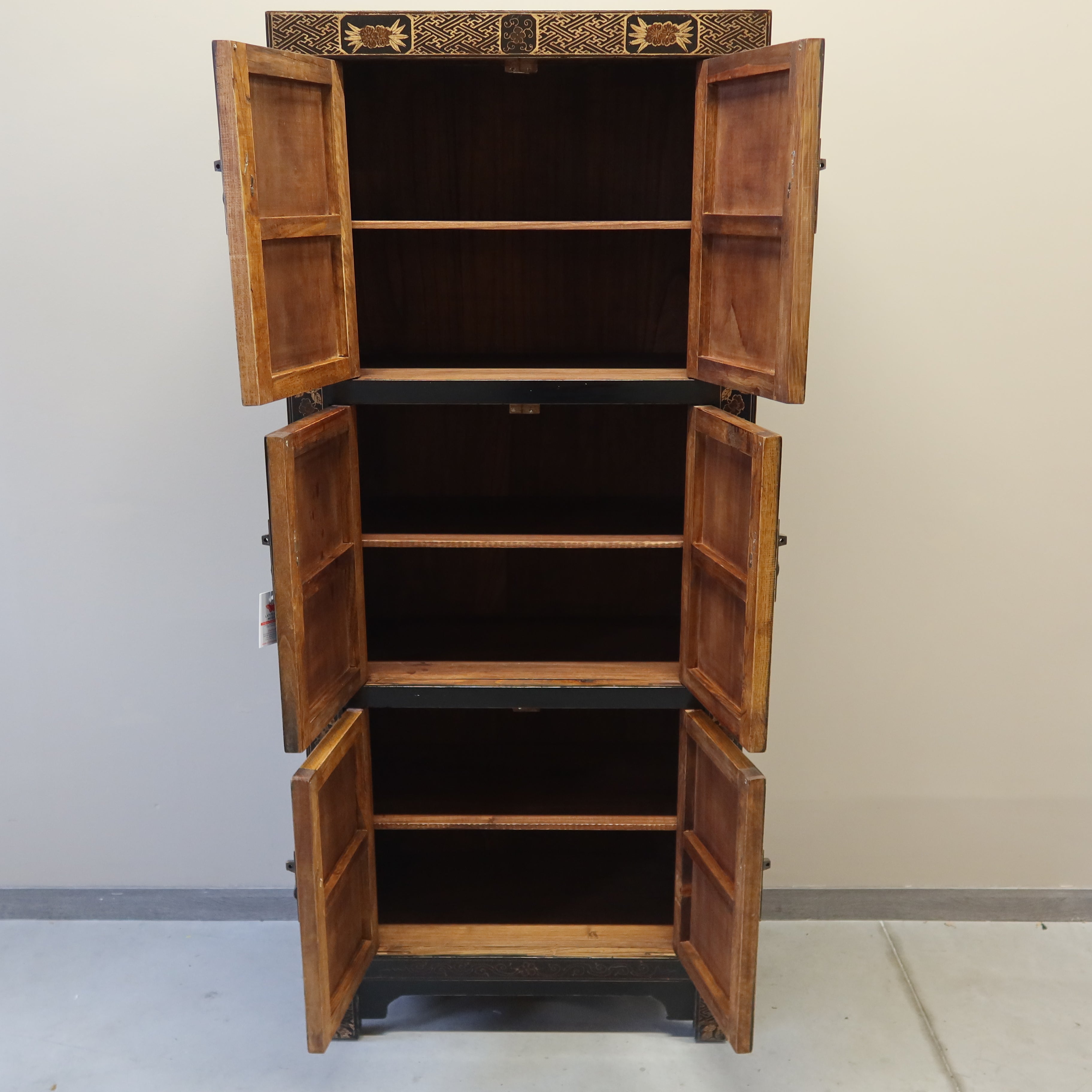 ARMADIO STRETTO DELLO SHANXI