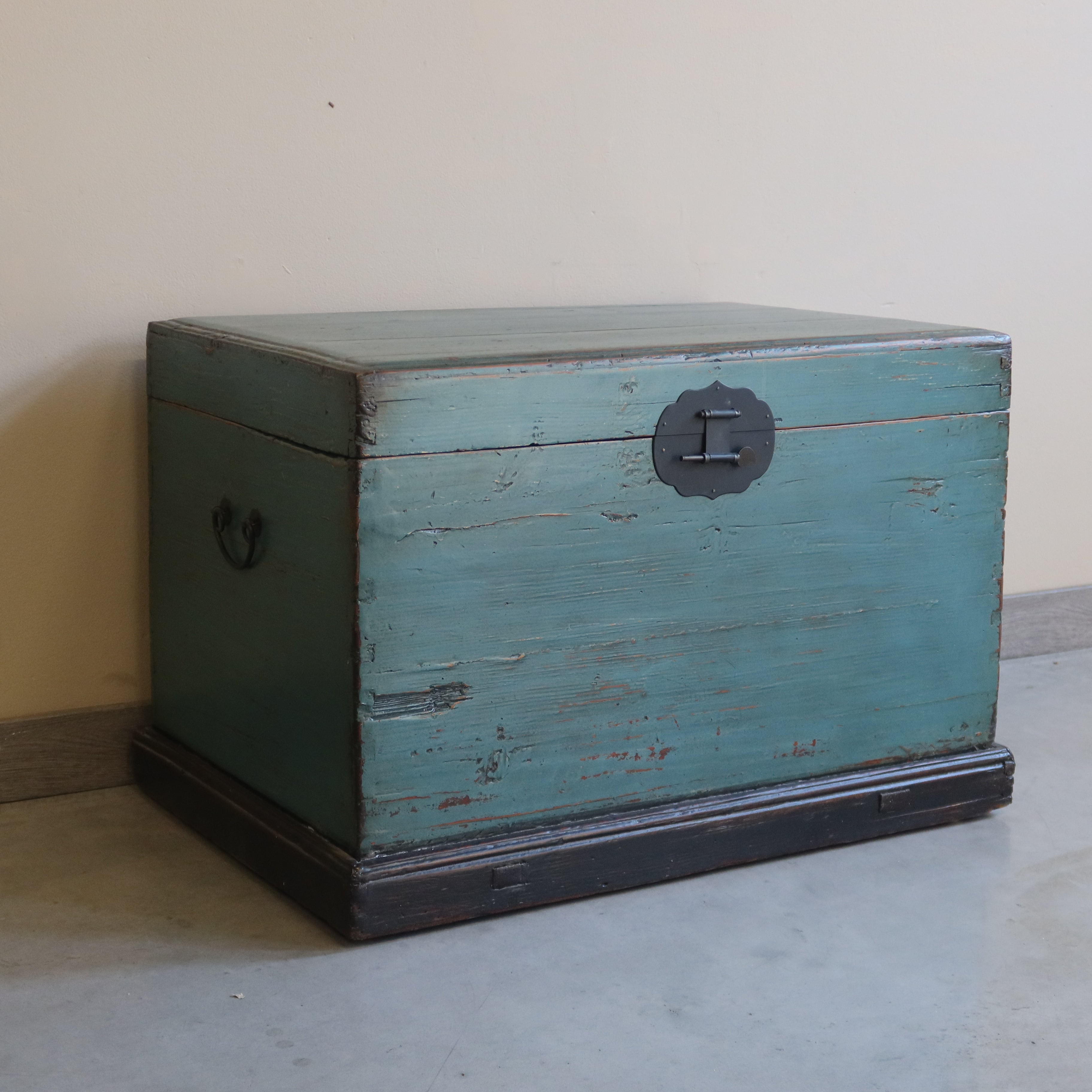 BAULE CINESE LACCATO
