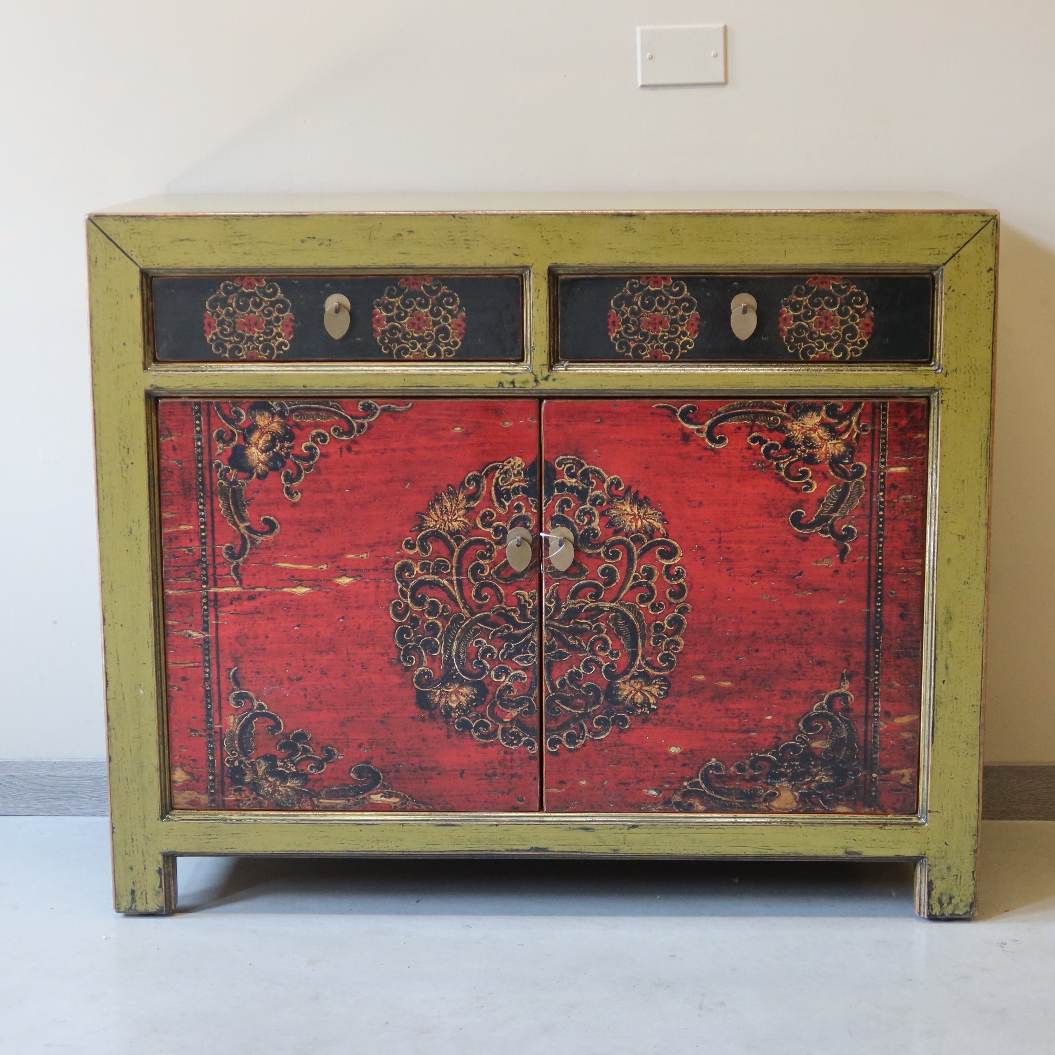 CREDENZA MONGOLIA LACCA DECORATA