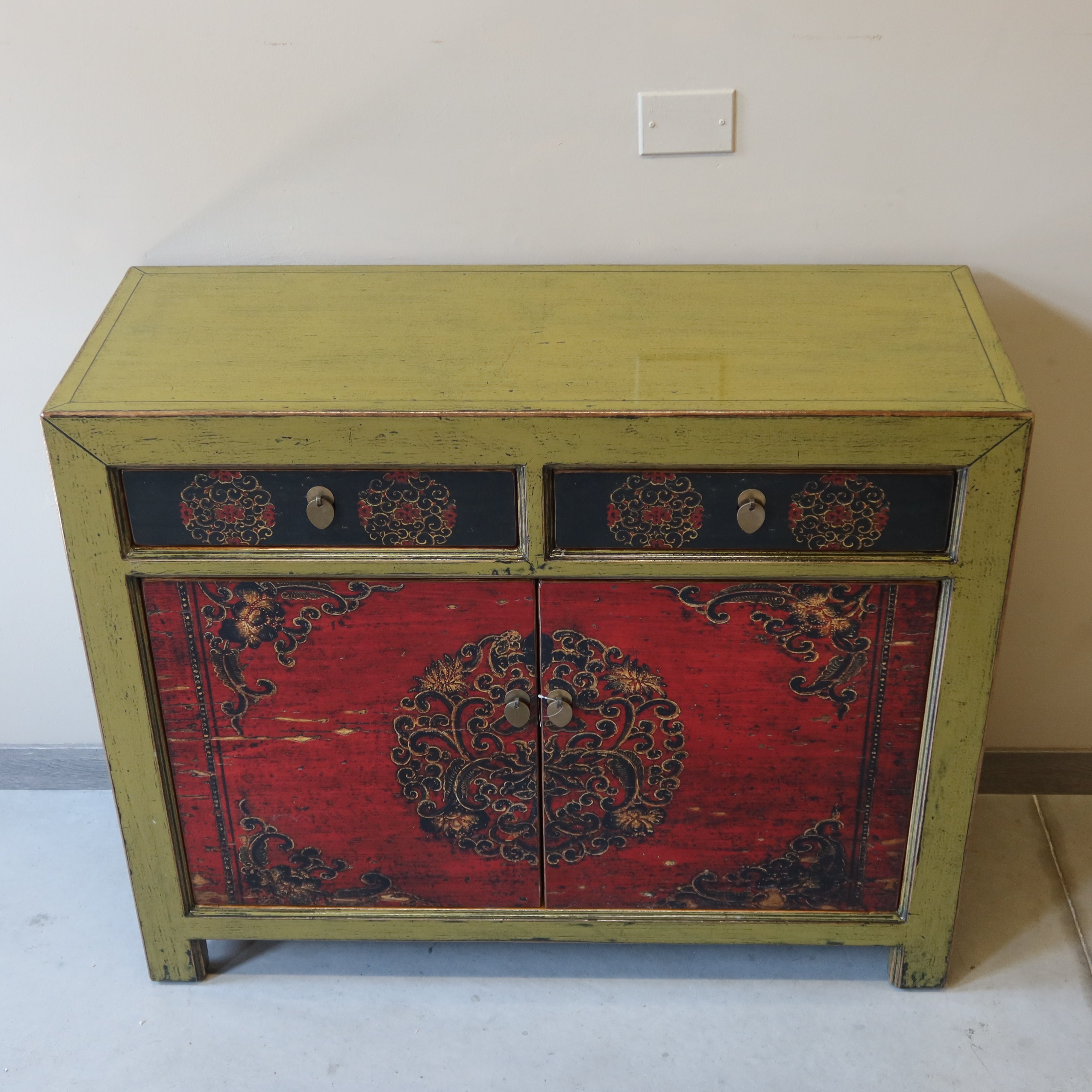 CREDENZA MONGOLIA LACCA DECORATA