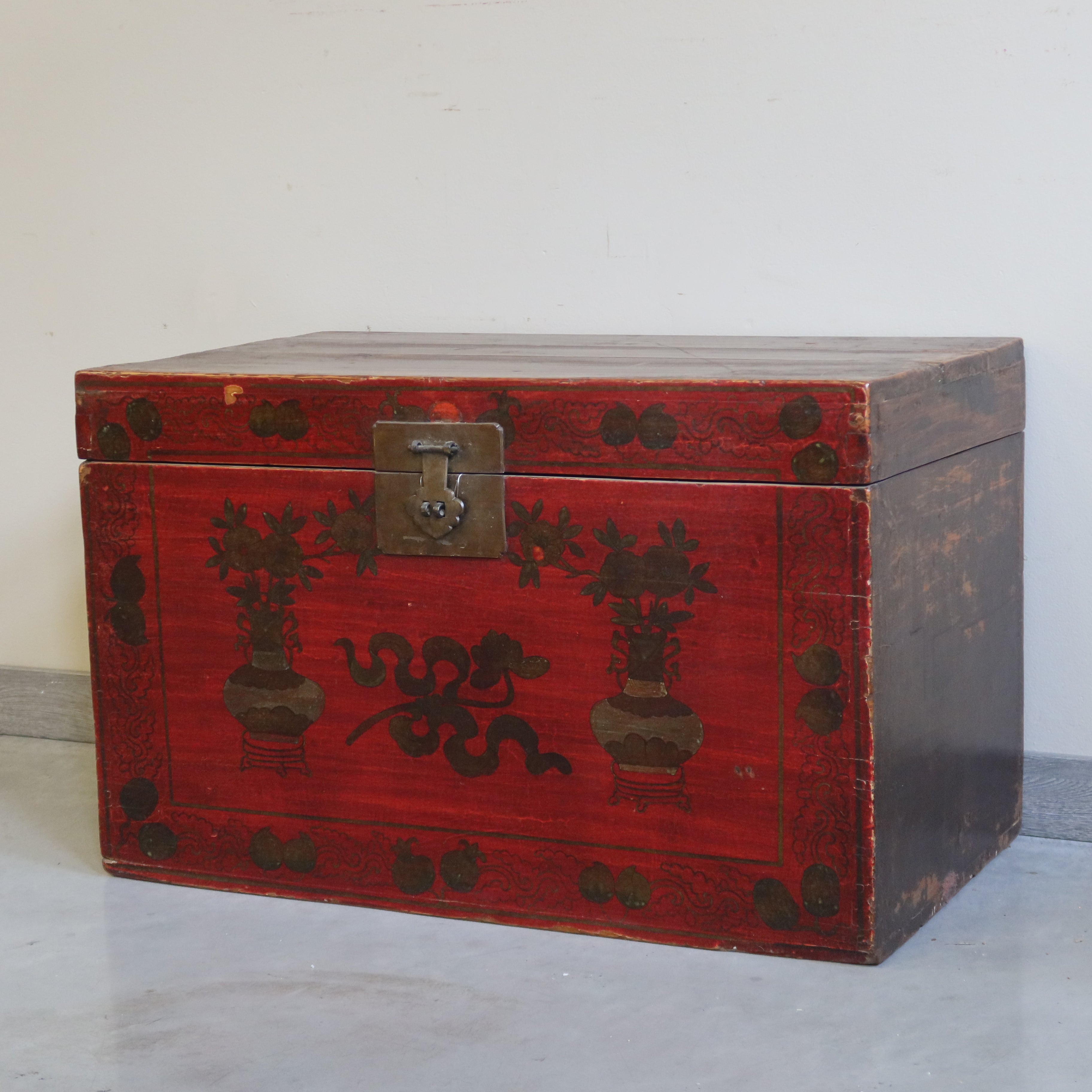 BAULE MONGOLIA DECORATO