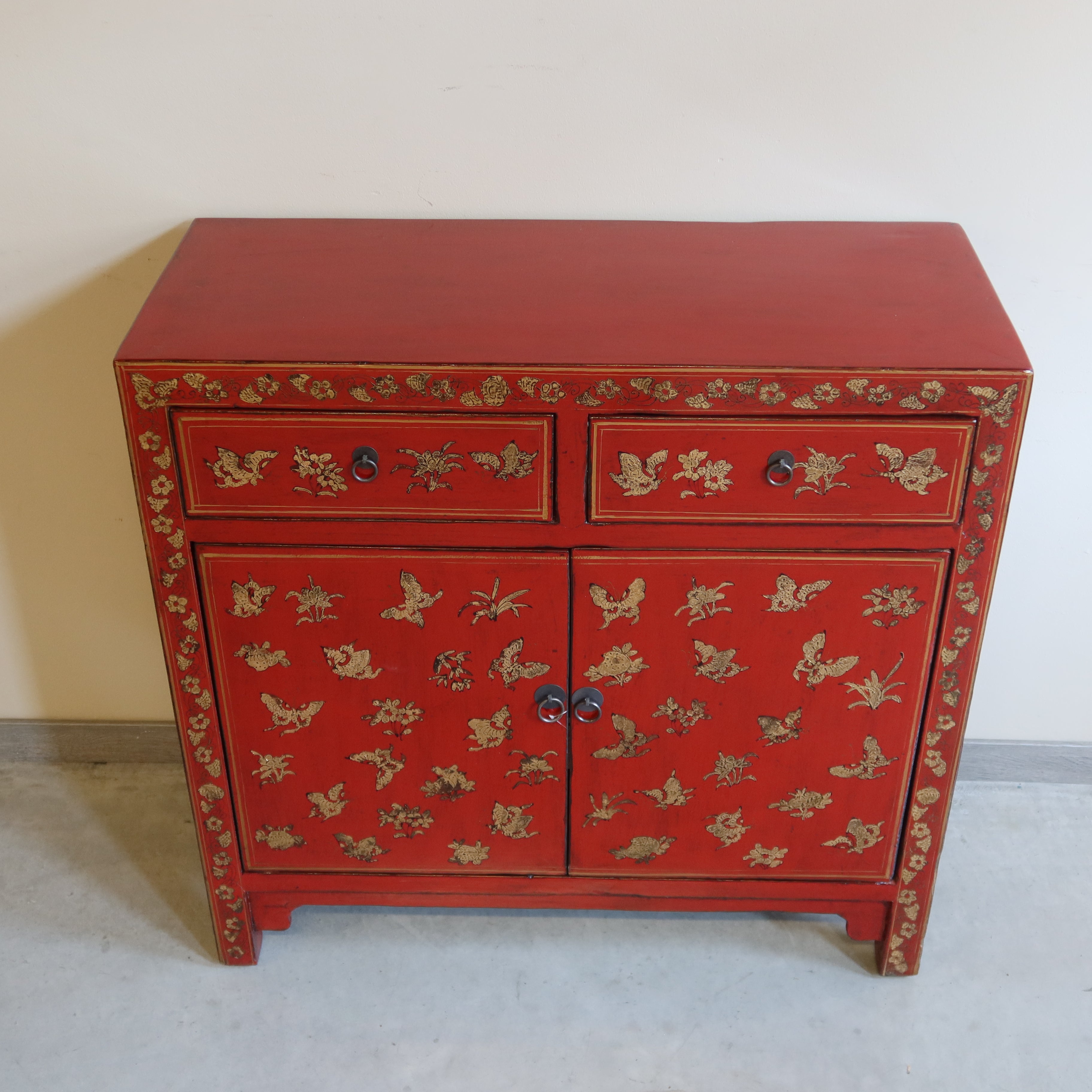 CREDENZINA CINESE DELLO SHANXI LACCA DECORATA
