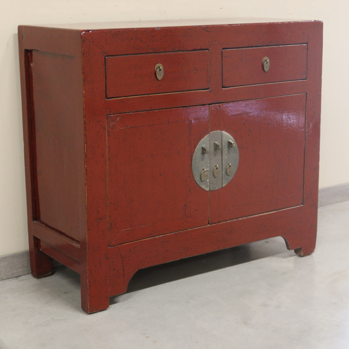 CREDENZINO LACCA BORDEAUX