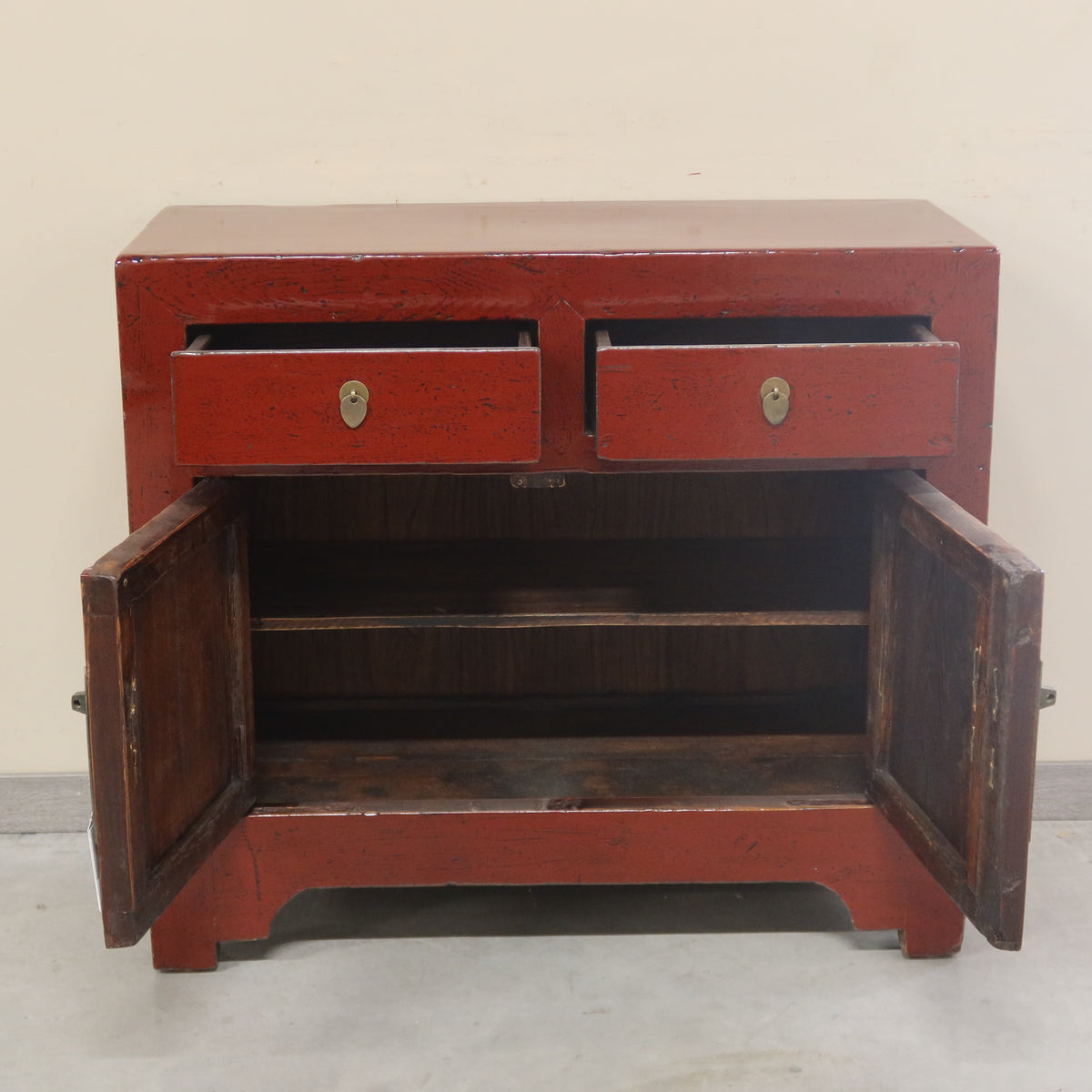 CREDENZINO LACCA BORDEAUX