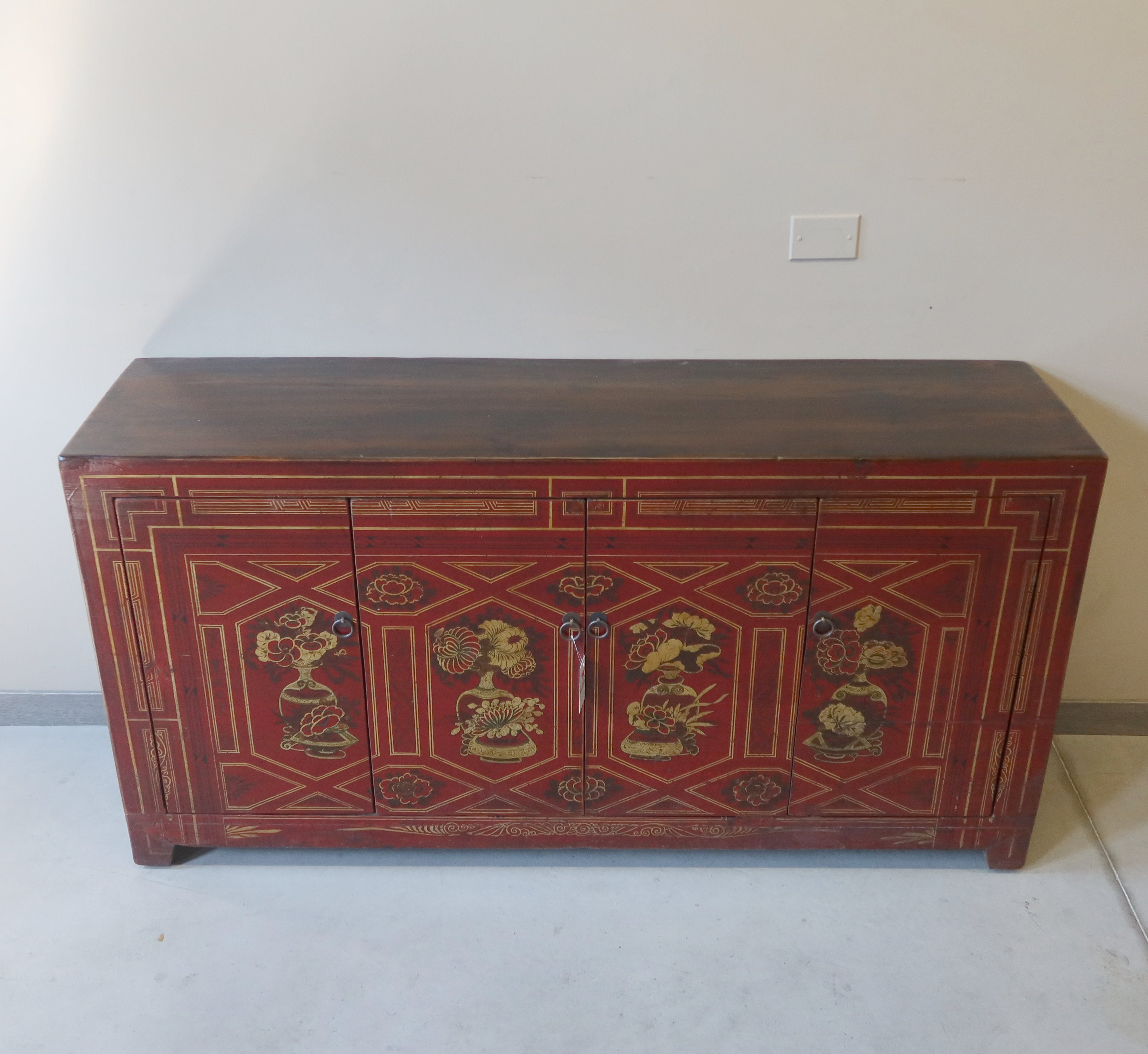 MADIA DONGBEI A PANNELLI DECORATI