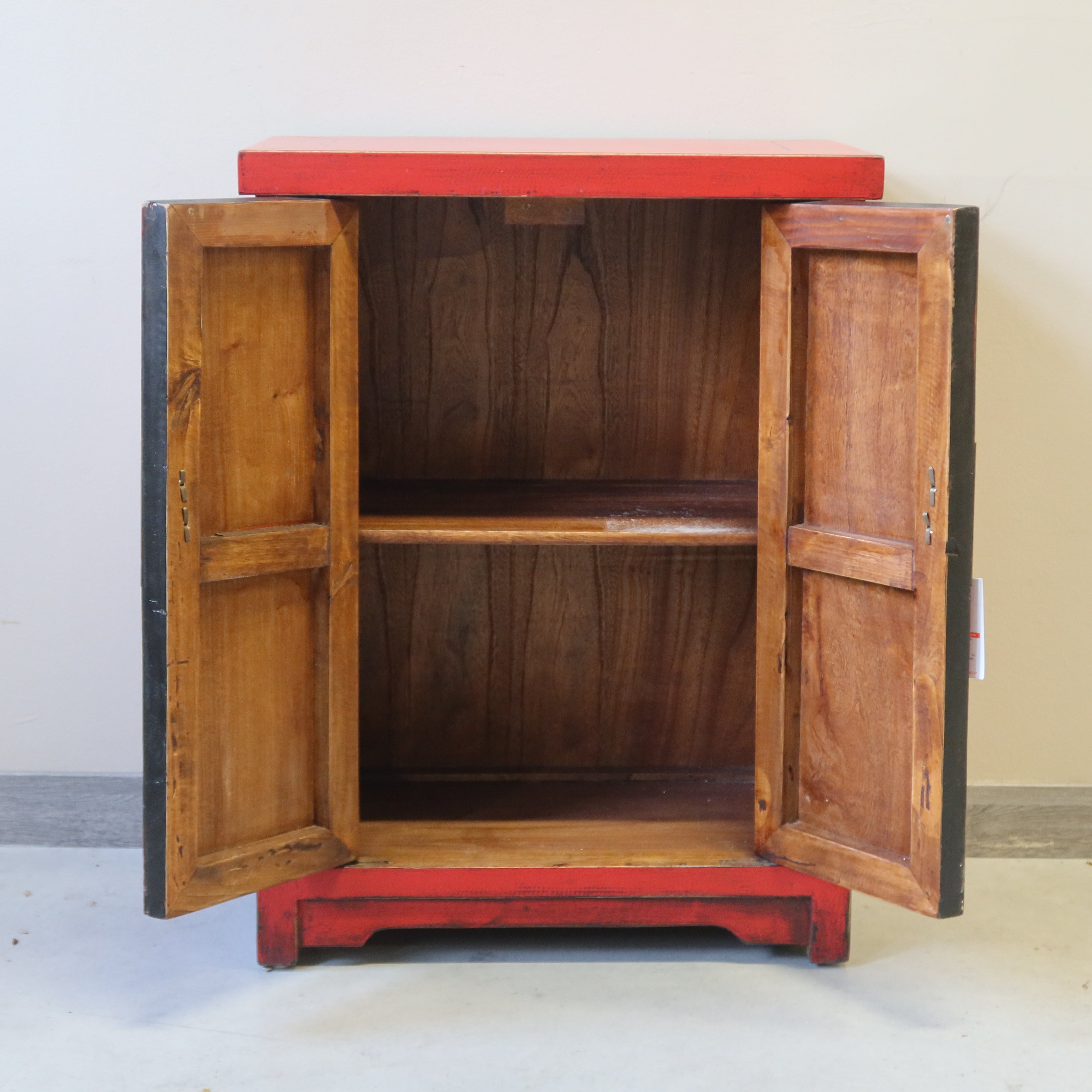 MOBILETTO CINESE A TRAPEZIO LACCA ROSSA