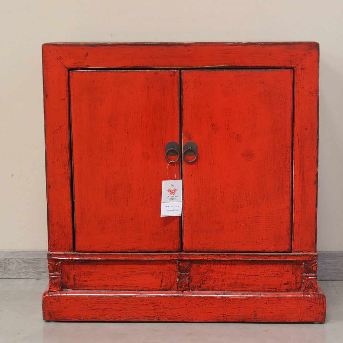 STIPO BOOKCASE IN LACCA ROSSA