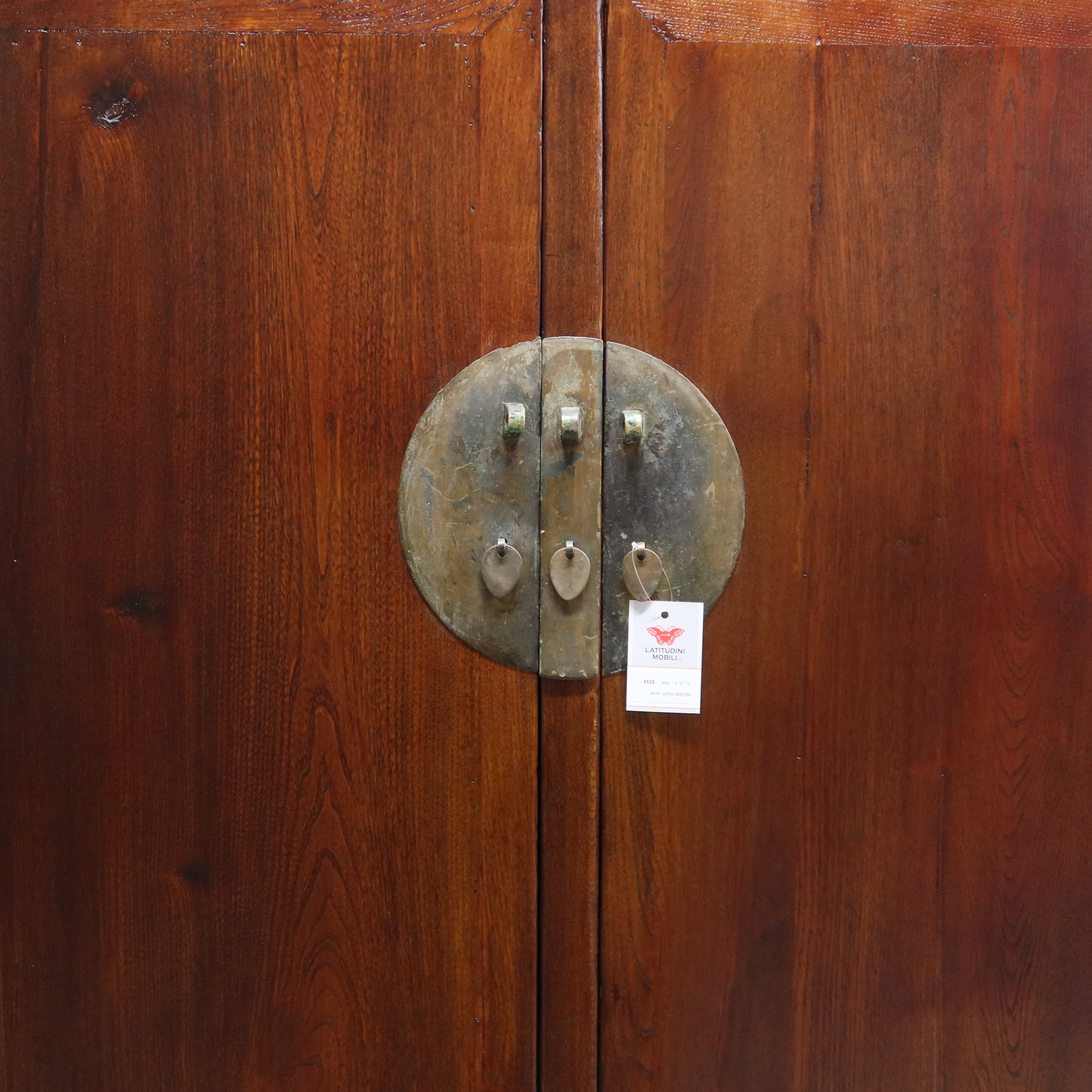 ARMADIO CINESE DELLO SHANDONG IN OLMO