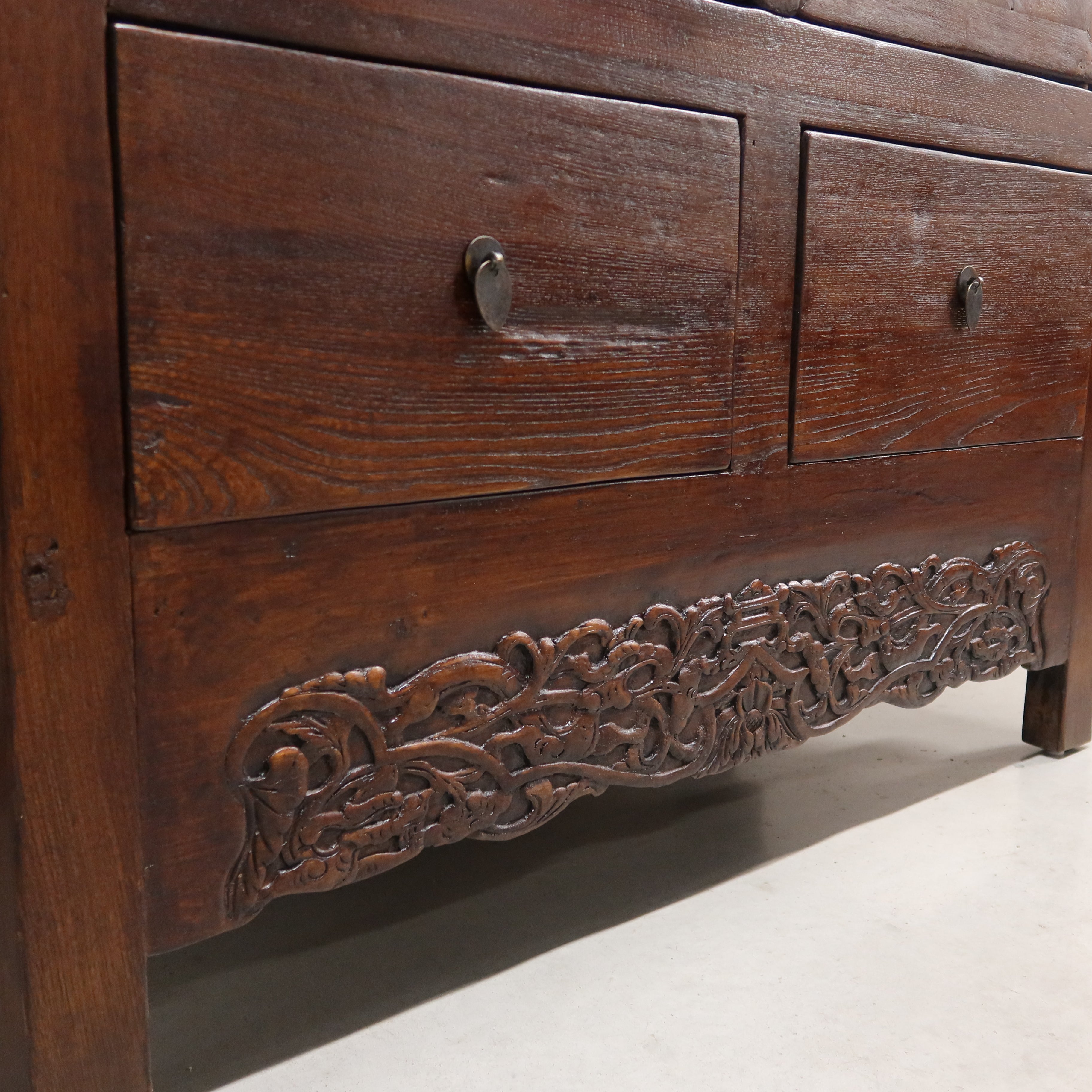 ARMADIO CINESE DELLO SHANDONG IN OLMO