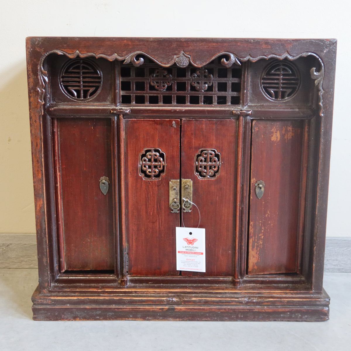 ALTARINO PORTA BUDDHA CON INTAGLI