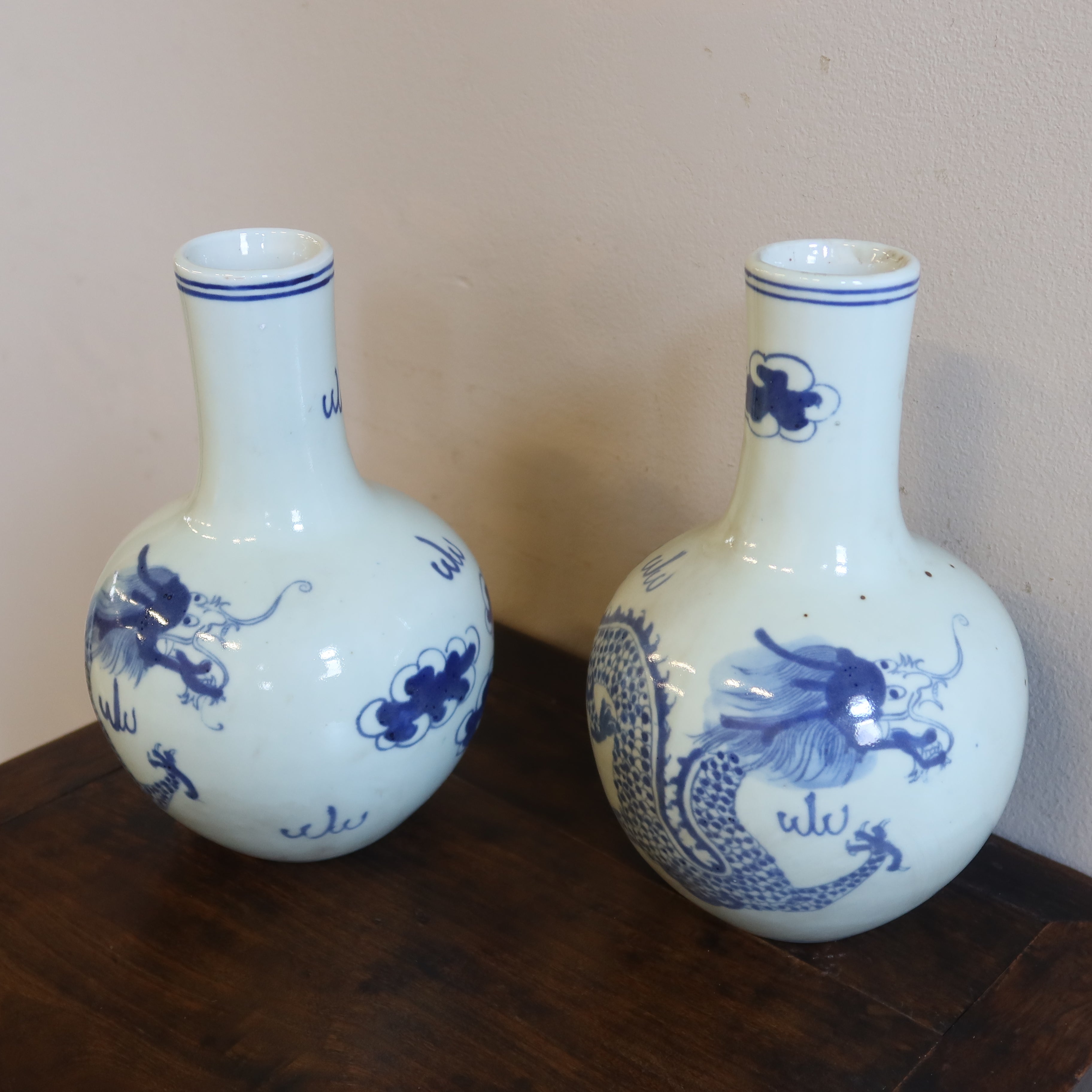VASO CINESE IN CERAMICA DECORATA