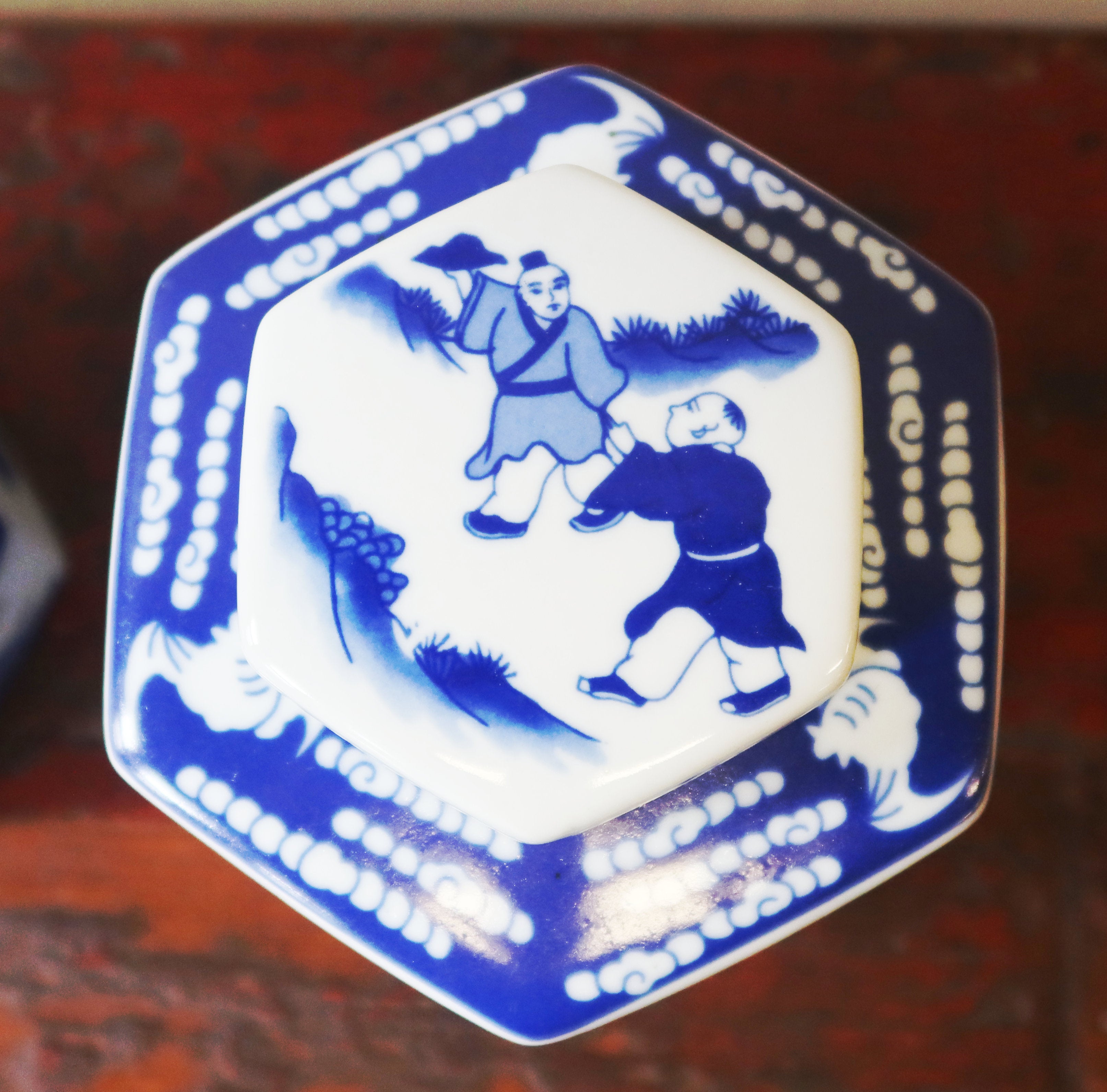 VASO CINESE IN CERAMICA DECORATA