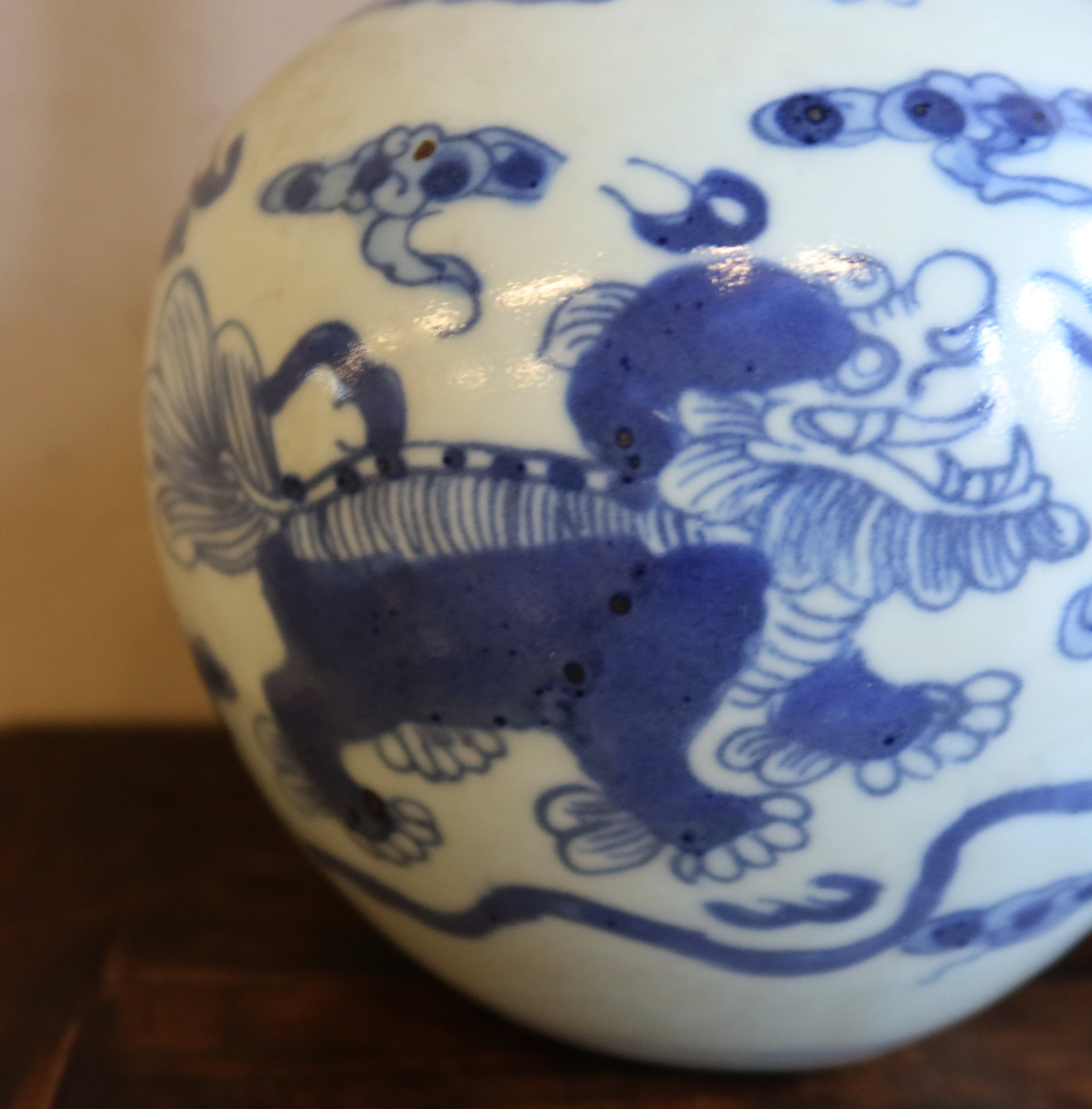 VASO CINESE IN CERAMICA DECORATA