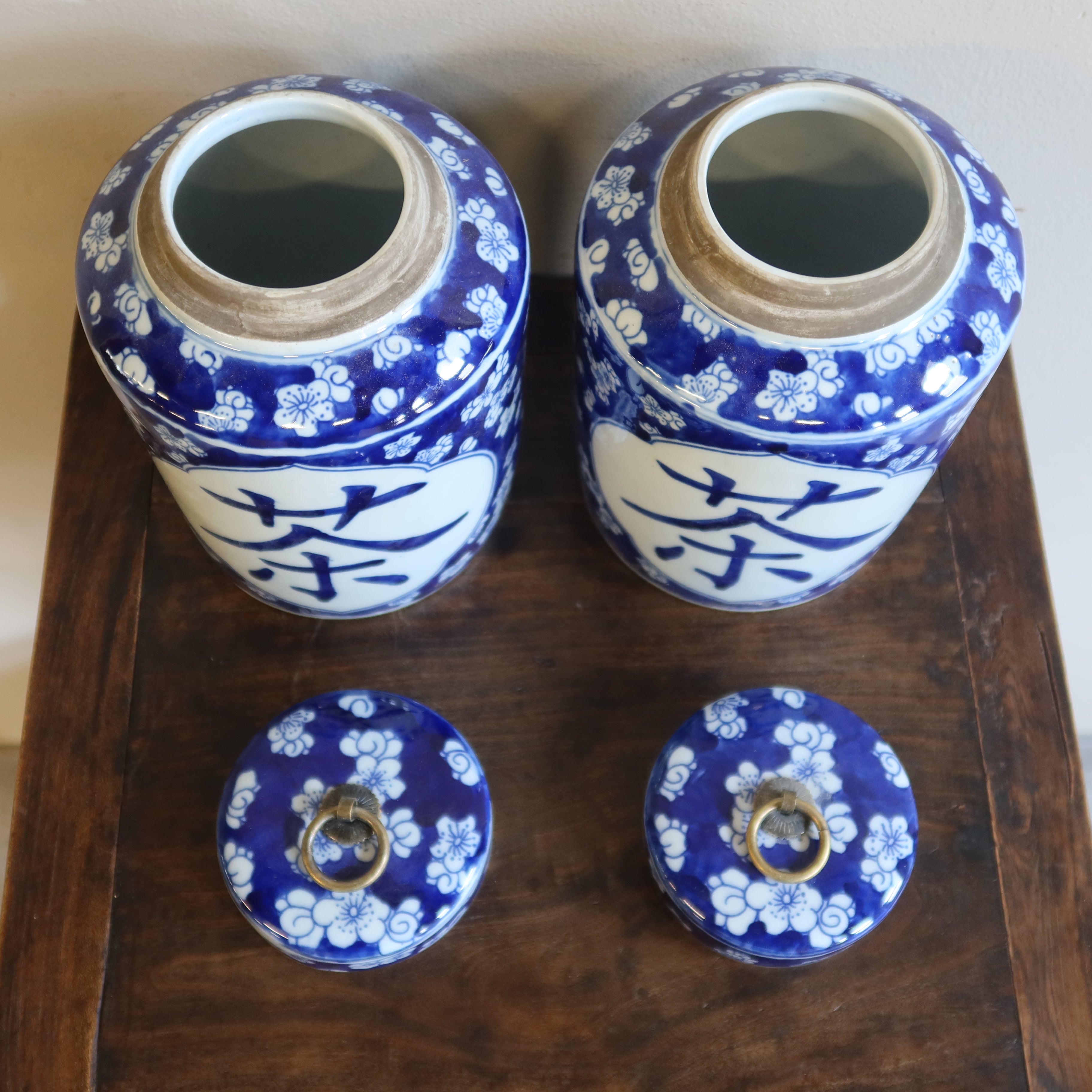 VASO CINESE IN CERAMICA DECORATA