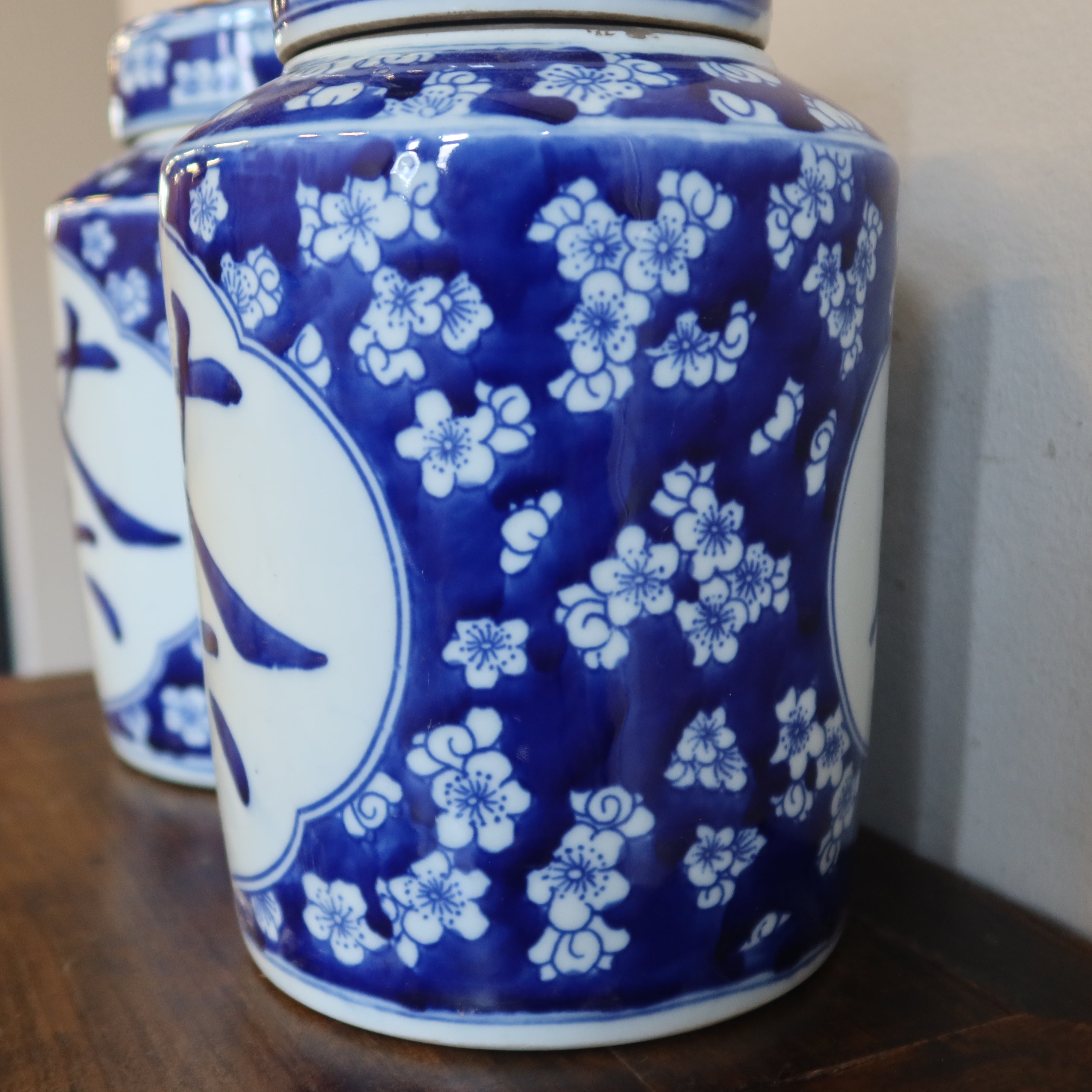 VASO CINESE IN CERAMICA DECORATA