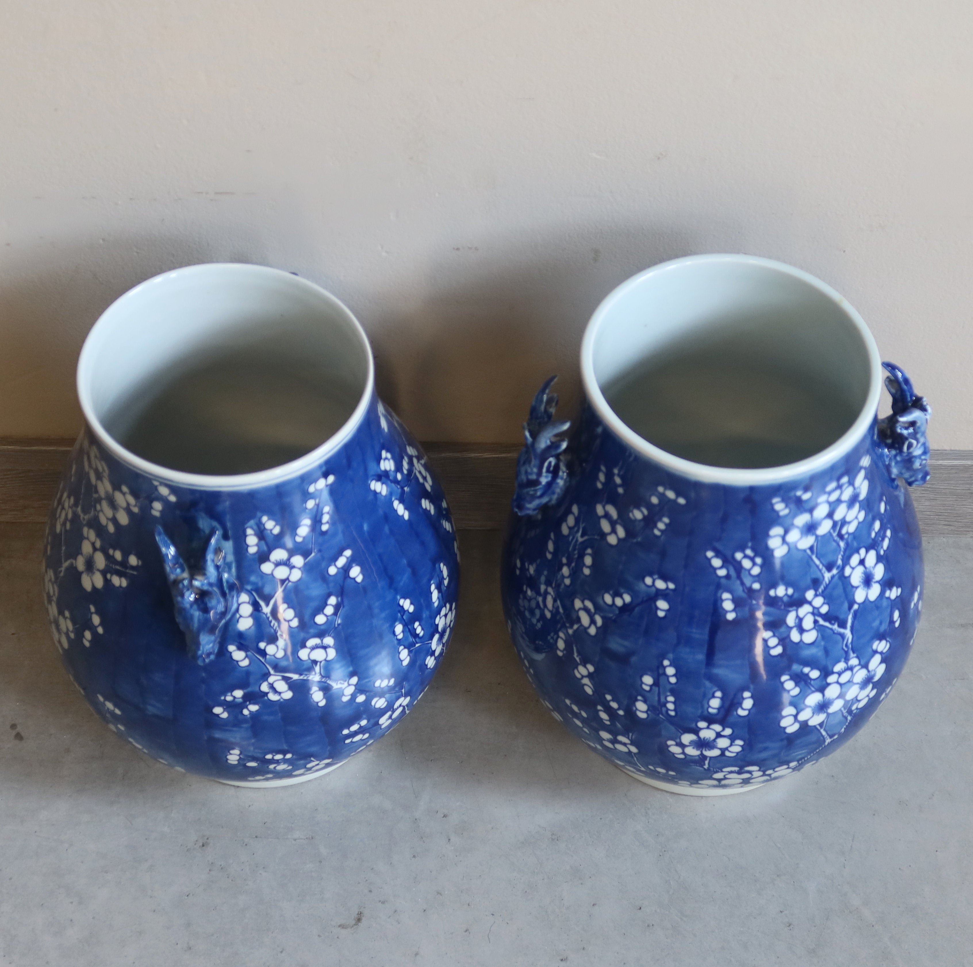 VASO CINESE IN CERAMICA DECORATA