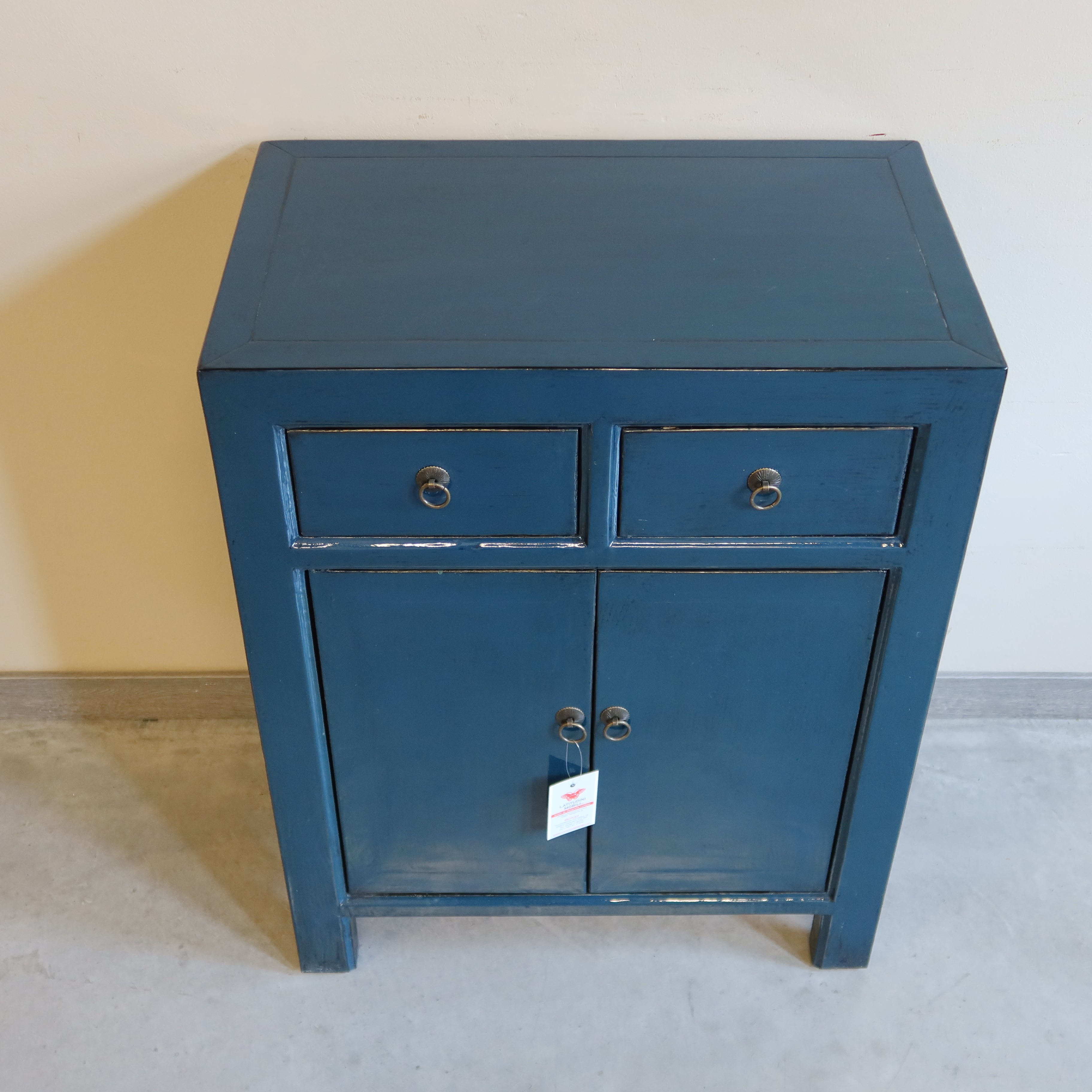 CREDENZINO CINESE IN LACCA BLU