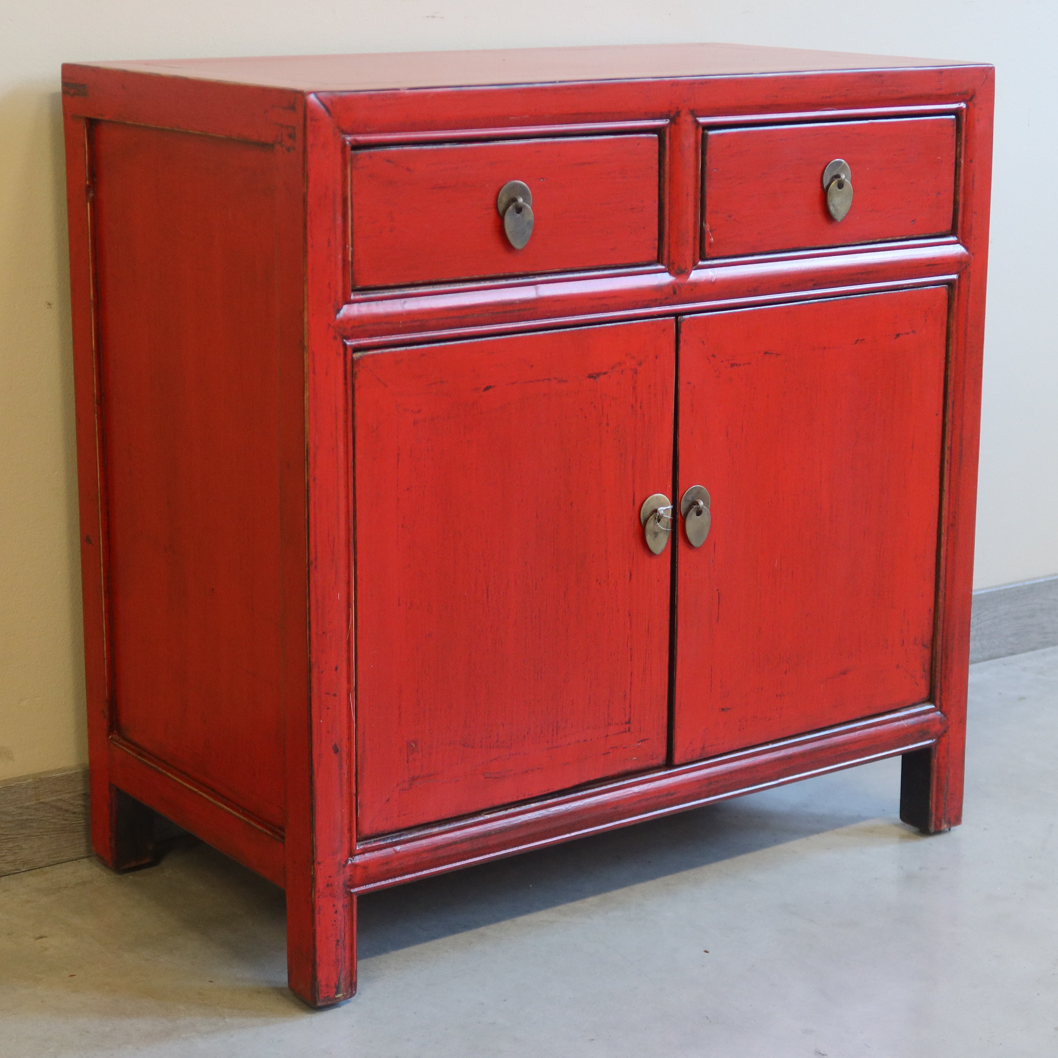 CREDENZINO CINESE LACCA ROSSA