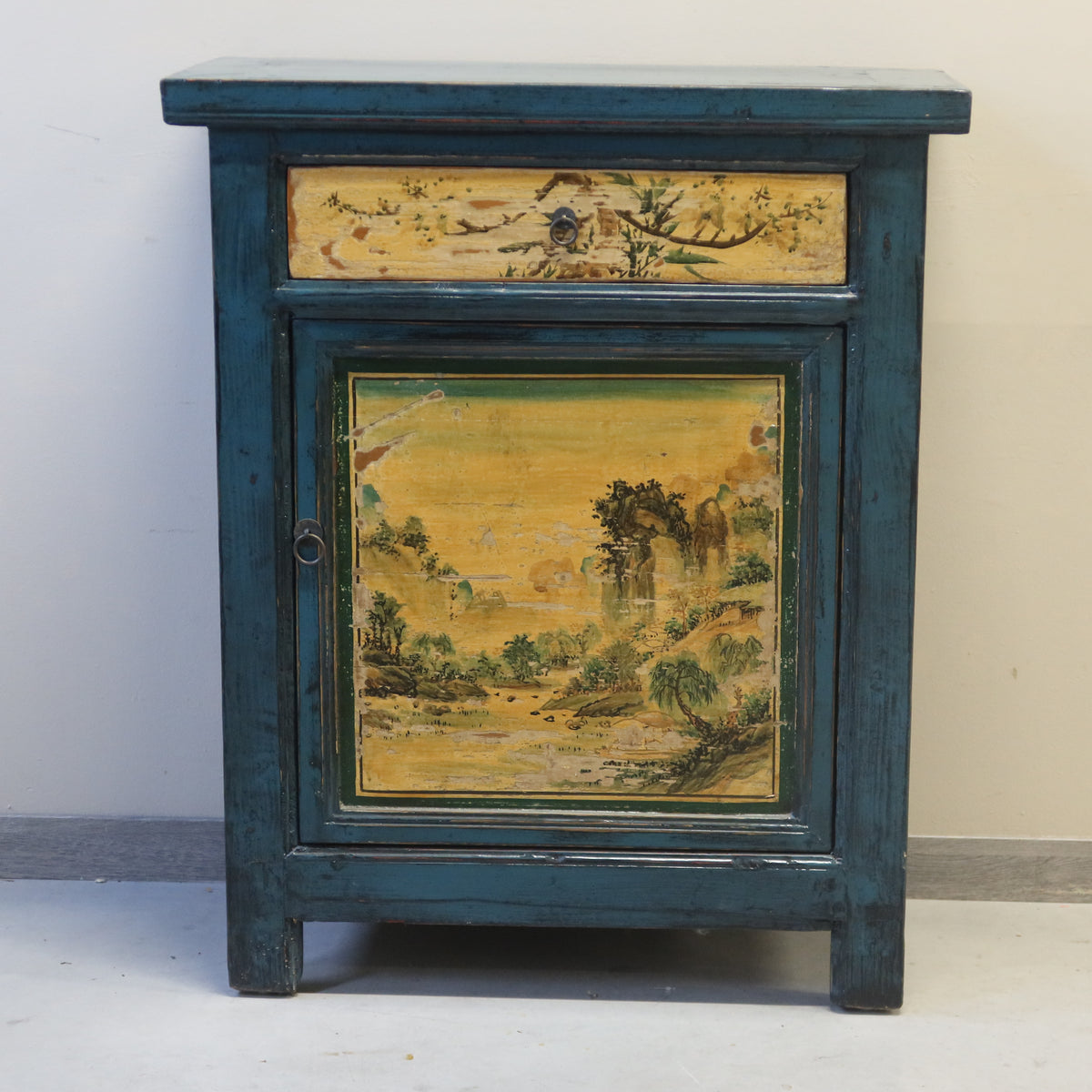 MOBILETTO DEL GANZU LACCA DECORATA 1C1P