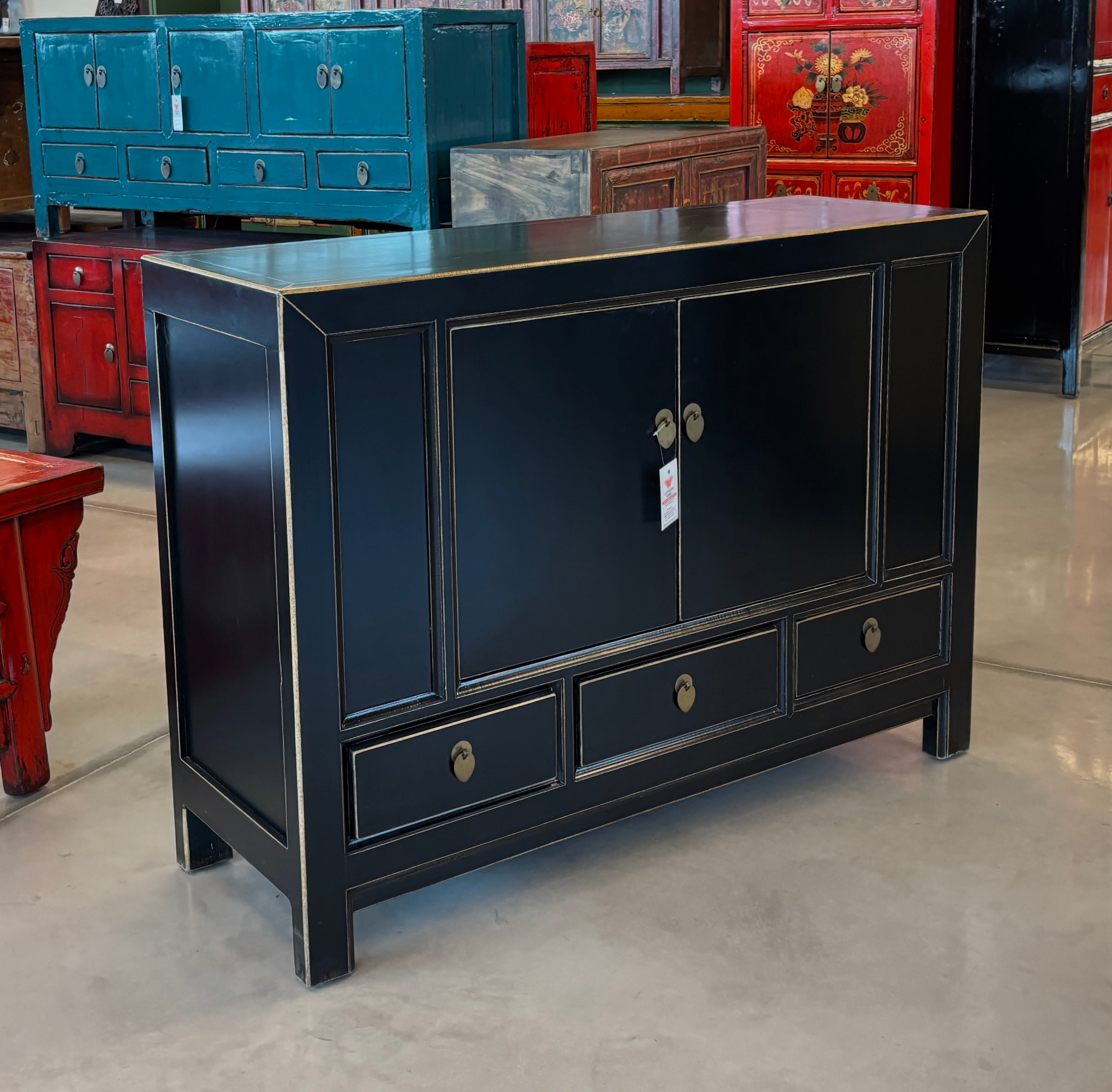 BUFFET DEL GANZU LACCA NERA