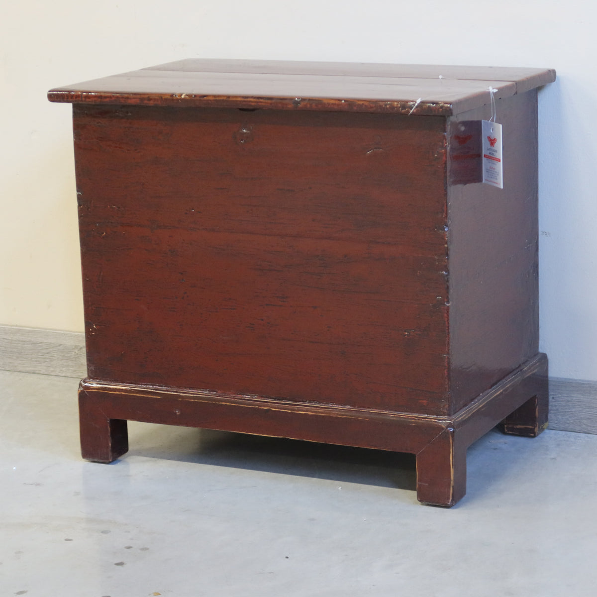 MONEYCHEST IN LACCA CON COPERCHIO