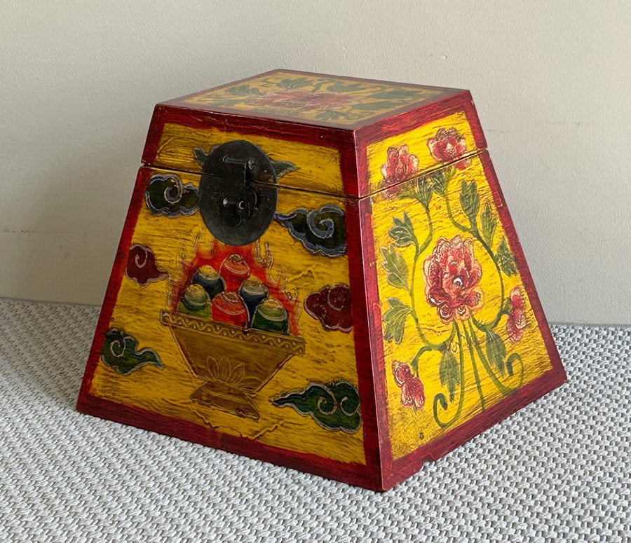 BAULETTO DECORATO TIBETANO