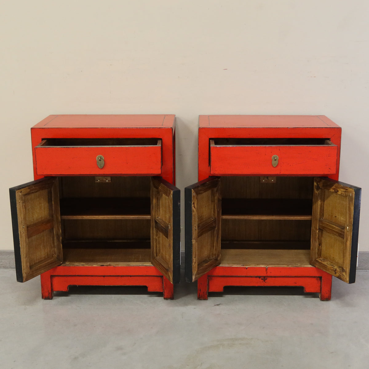 MOBILETTO CINESE LACCA ROSSA