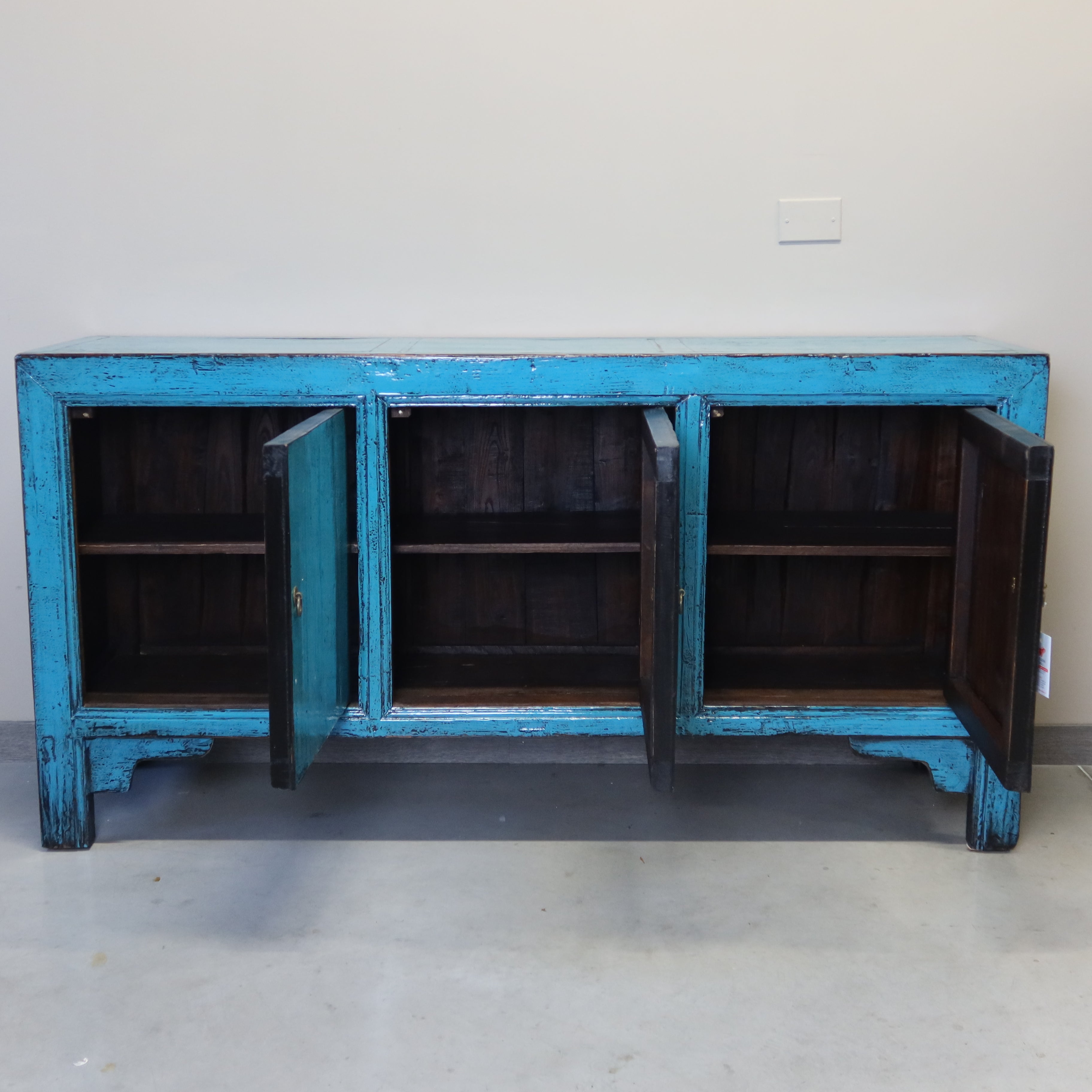 MADIA MONGOLIA IN LACCA AZZURRA