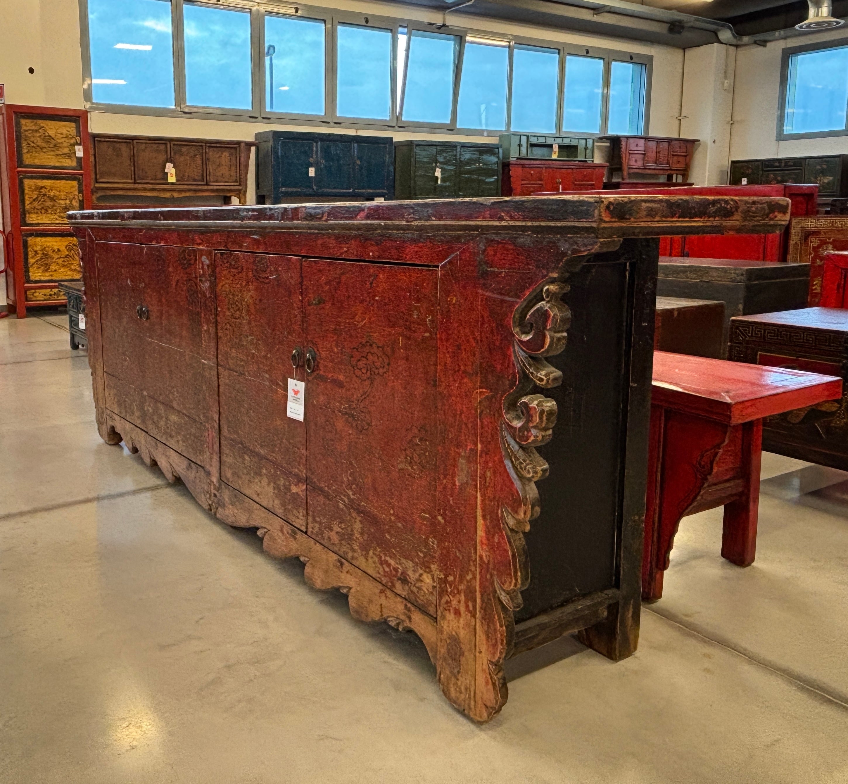 GRANDE CREDENZA ALTARE CINESE DEL GANZU