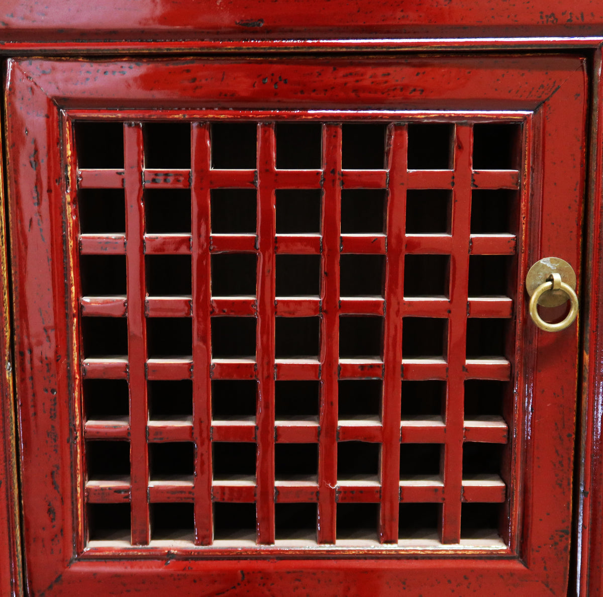 CREDENZA CINESE LACCATA CON ANTE A GRATA