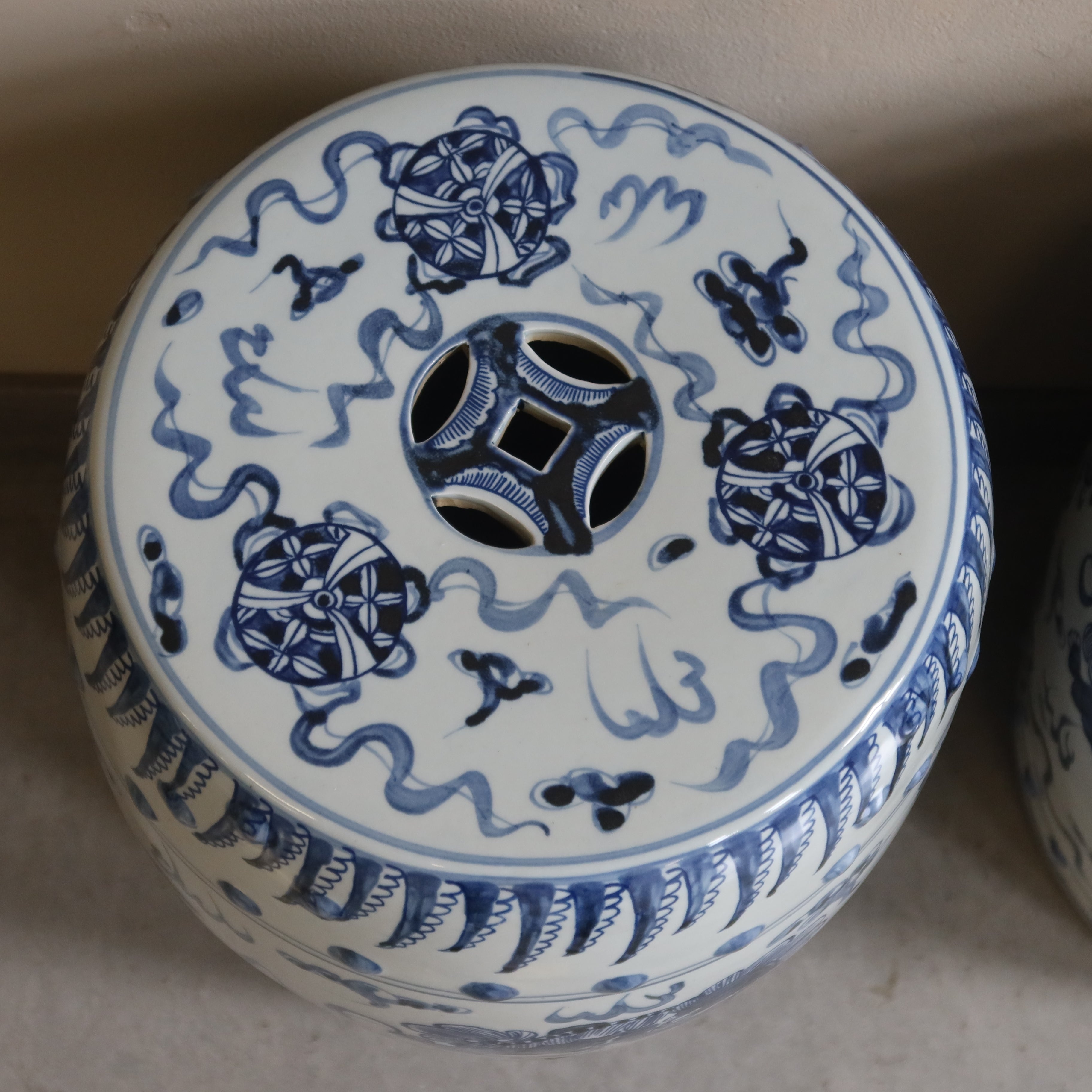 SGABELLO A BOTTE IN CERAMICA