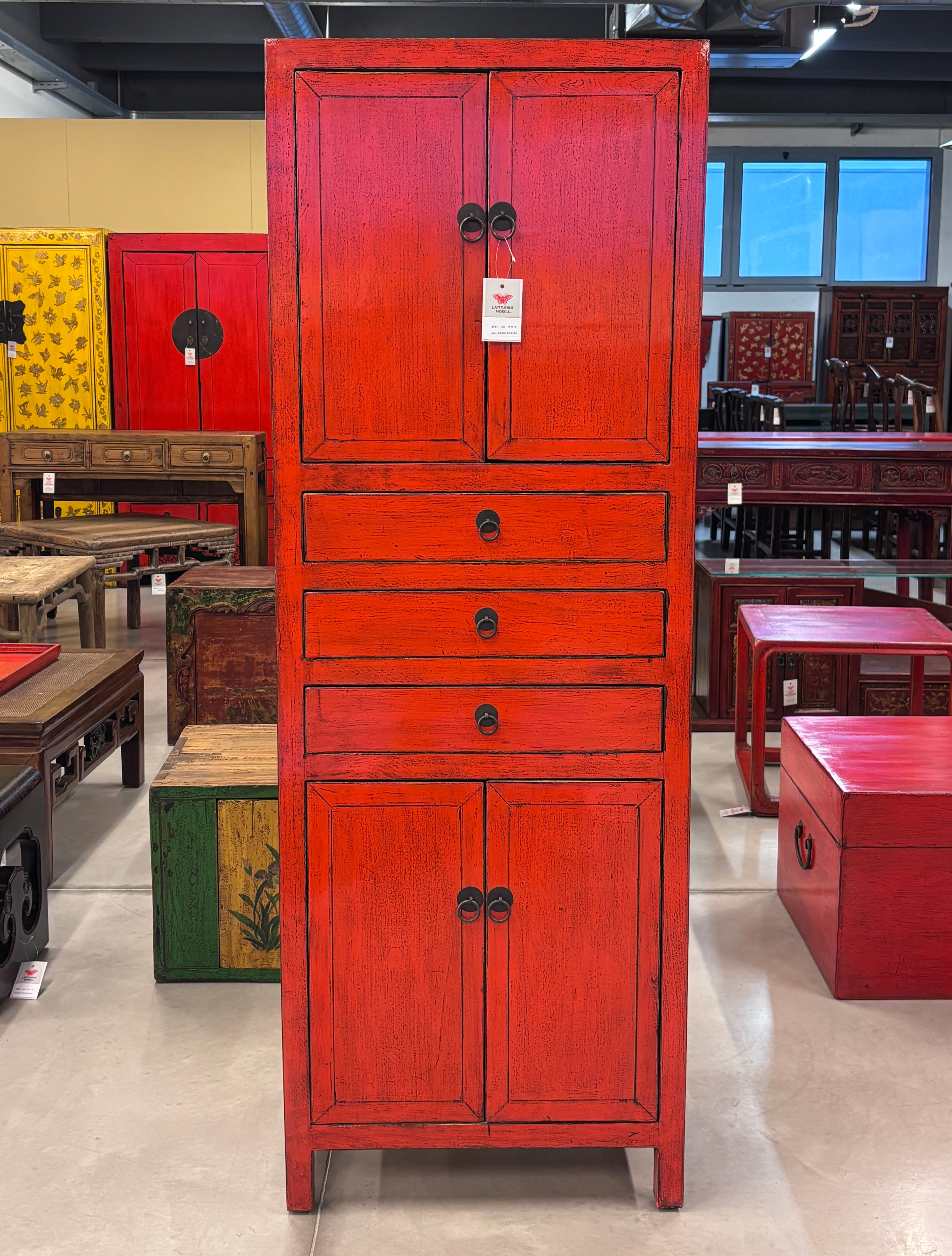 ARMADIETTO CINESE LACCA ROSSA