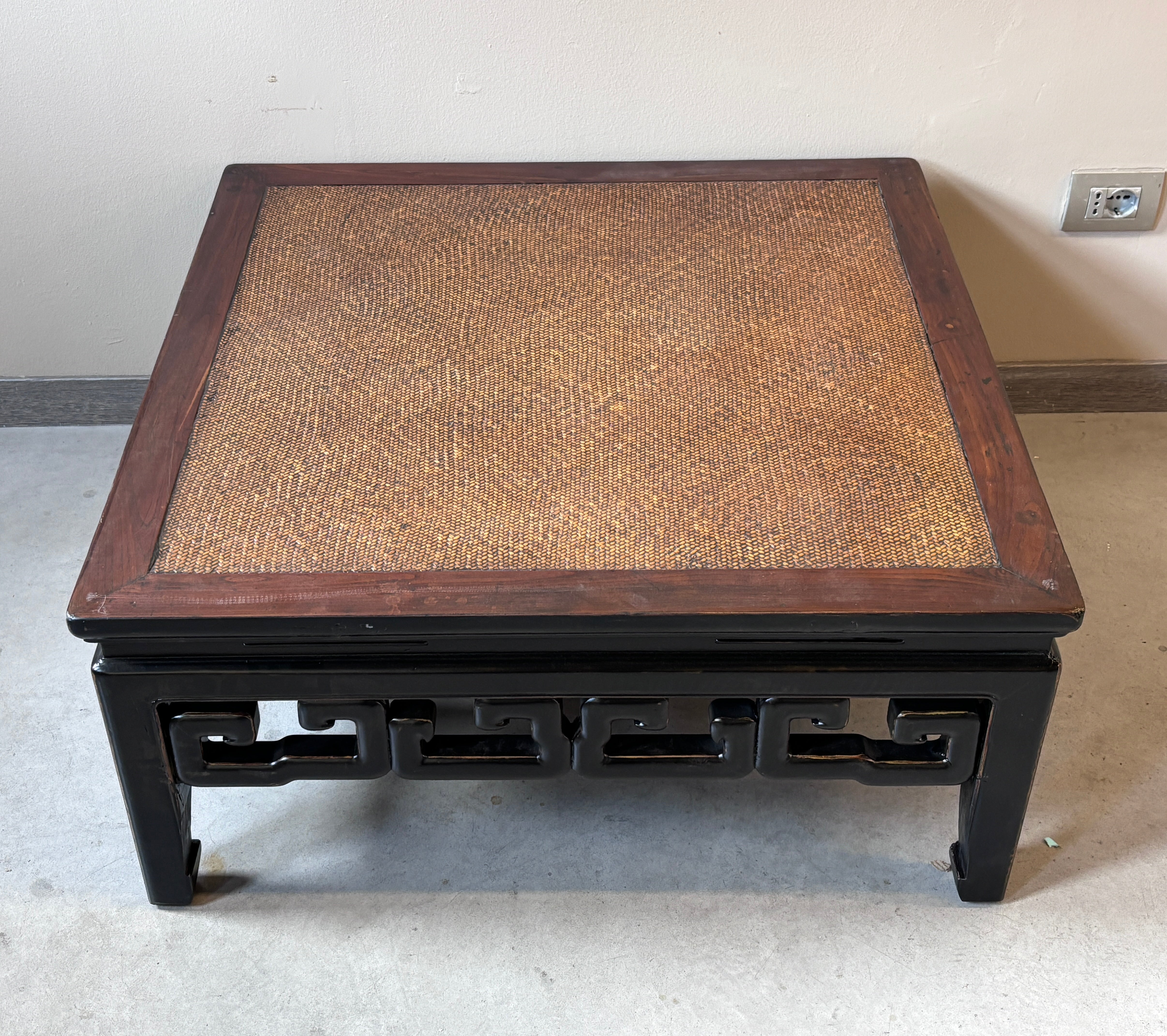 TAVOLO CINESE QUADRATO PIANO RATTAN