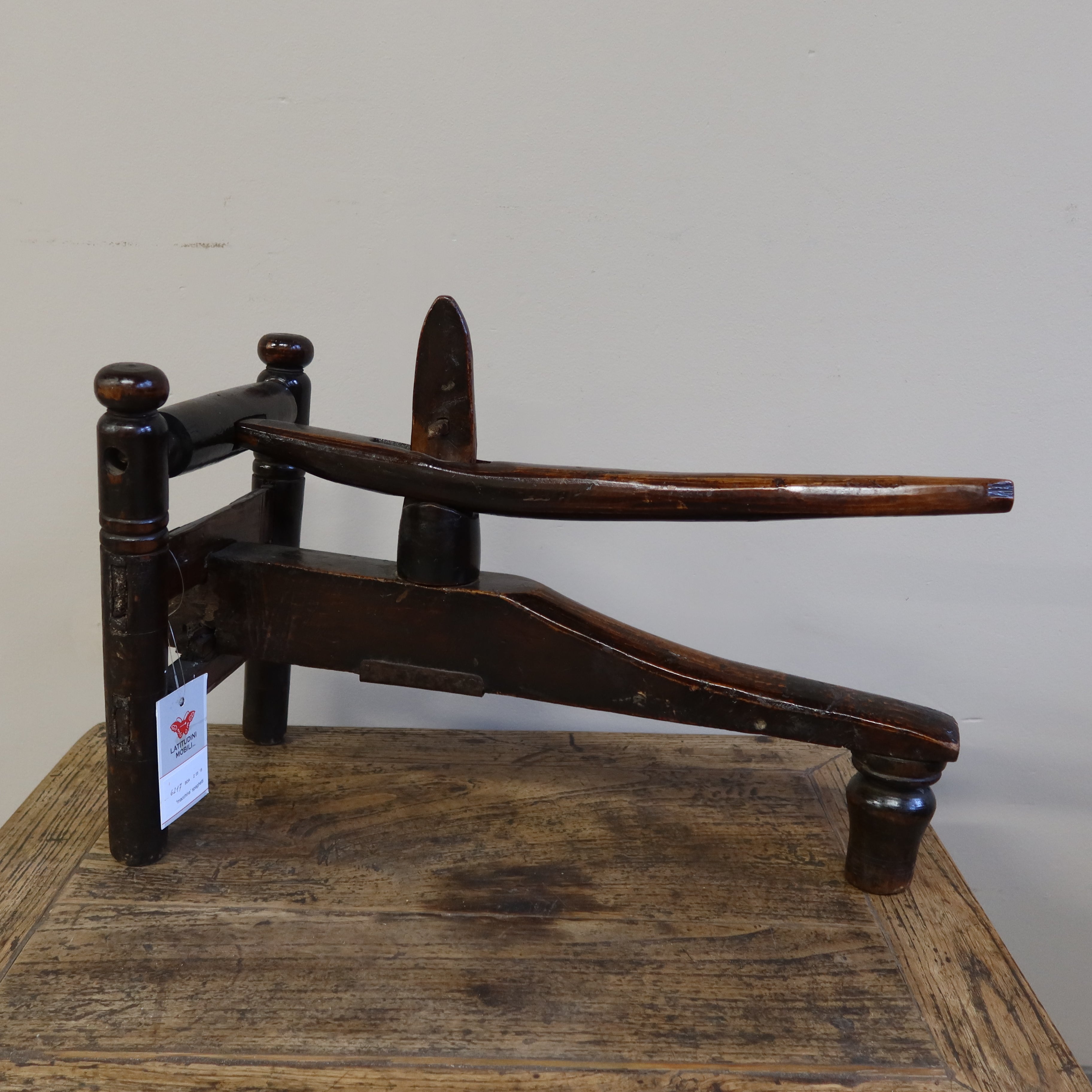 ANTICO TORCHIO OLMO CINESE TESTA DI MORO