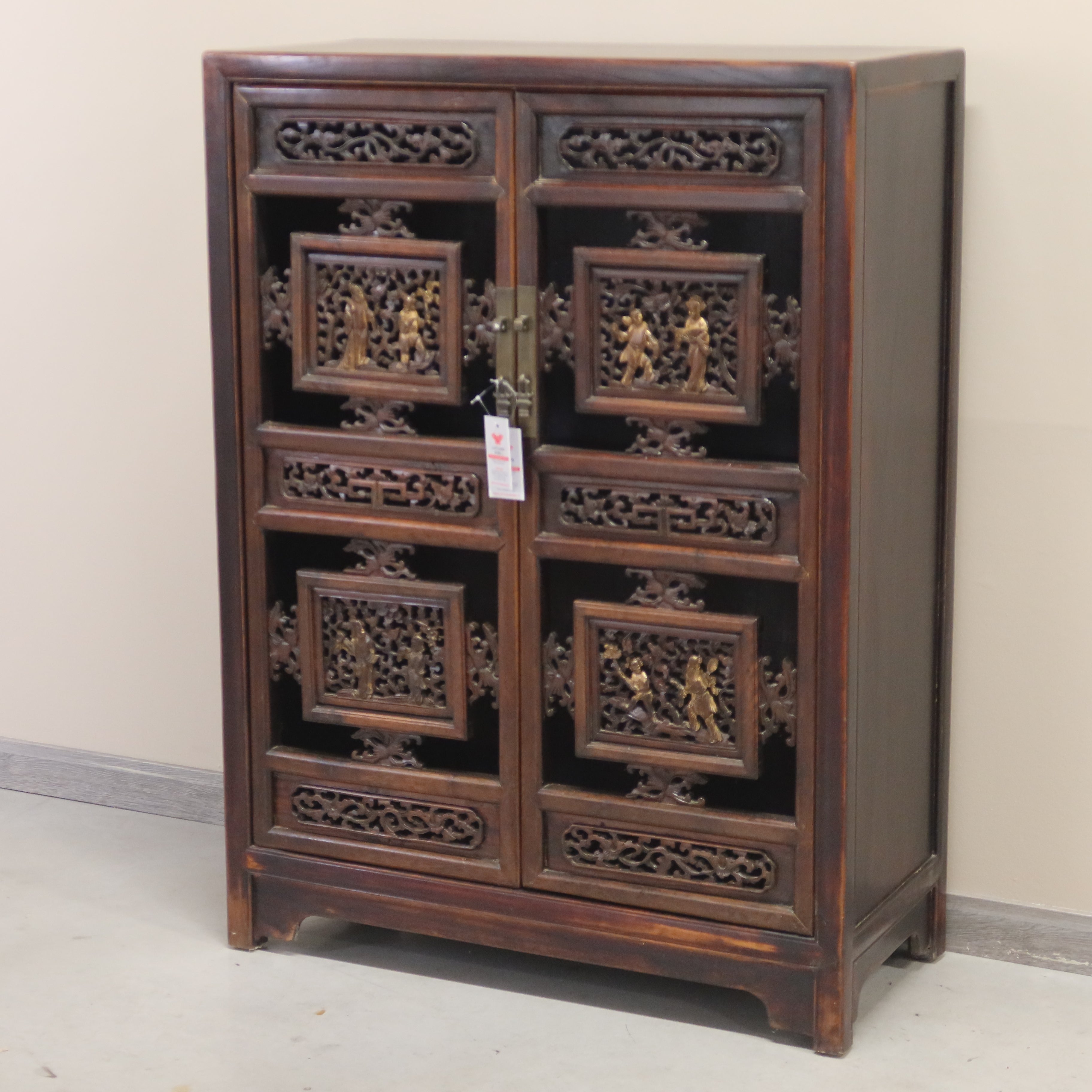 ARMADIETTO TAGLIA MEDIA ANTE INTAGLIATE