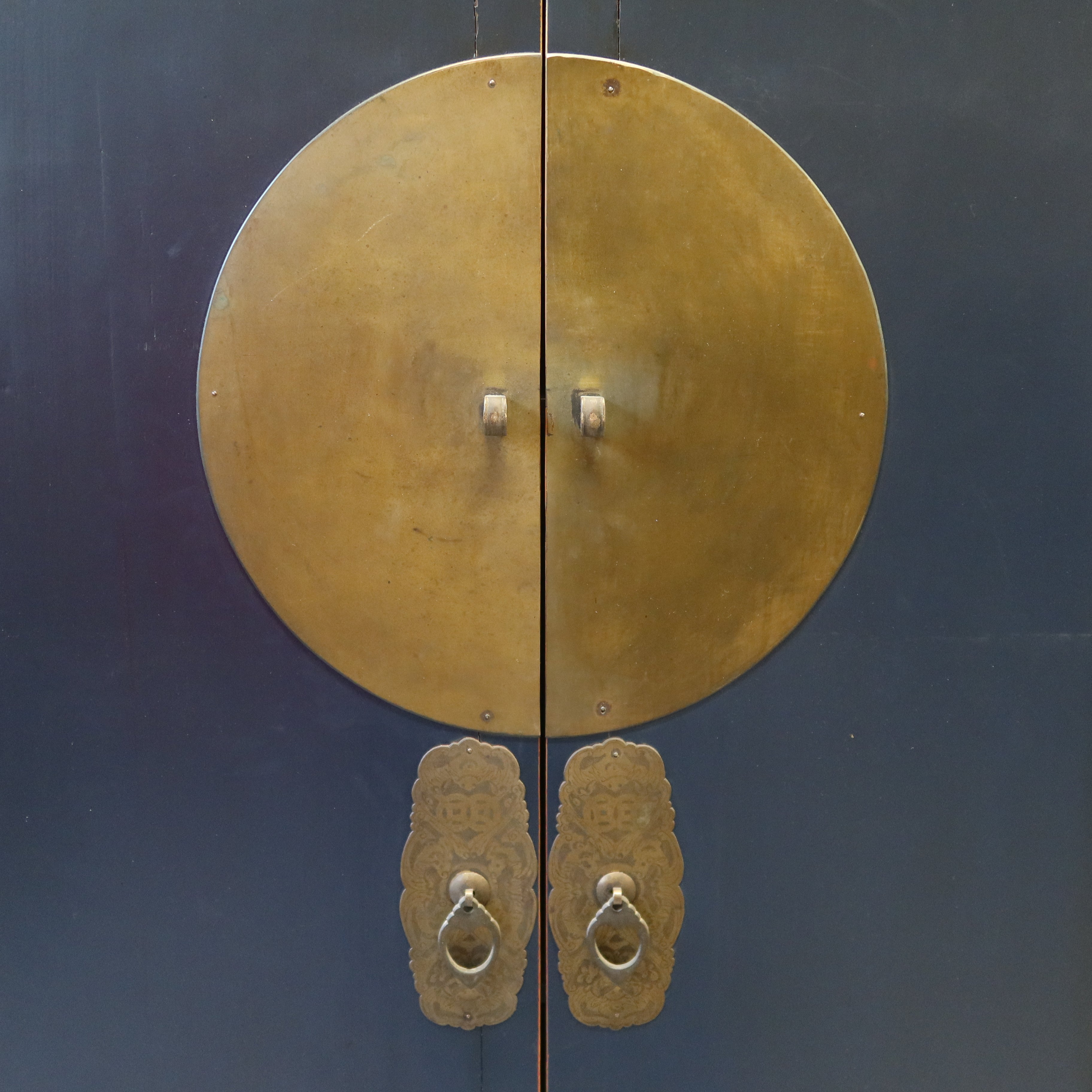 ARMADIO NUZIALE IN LACCA