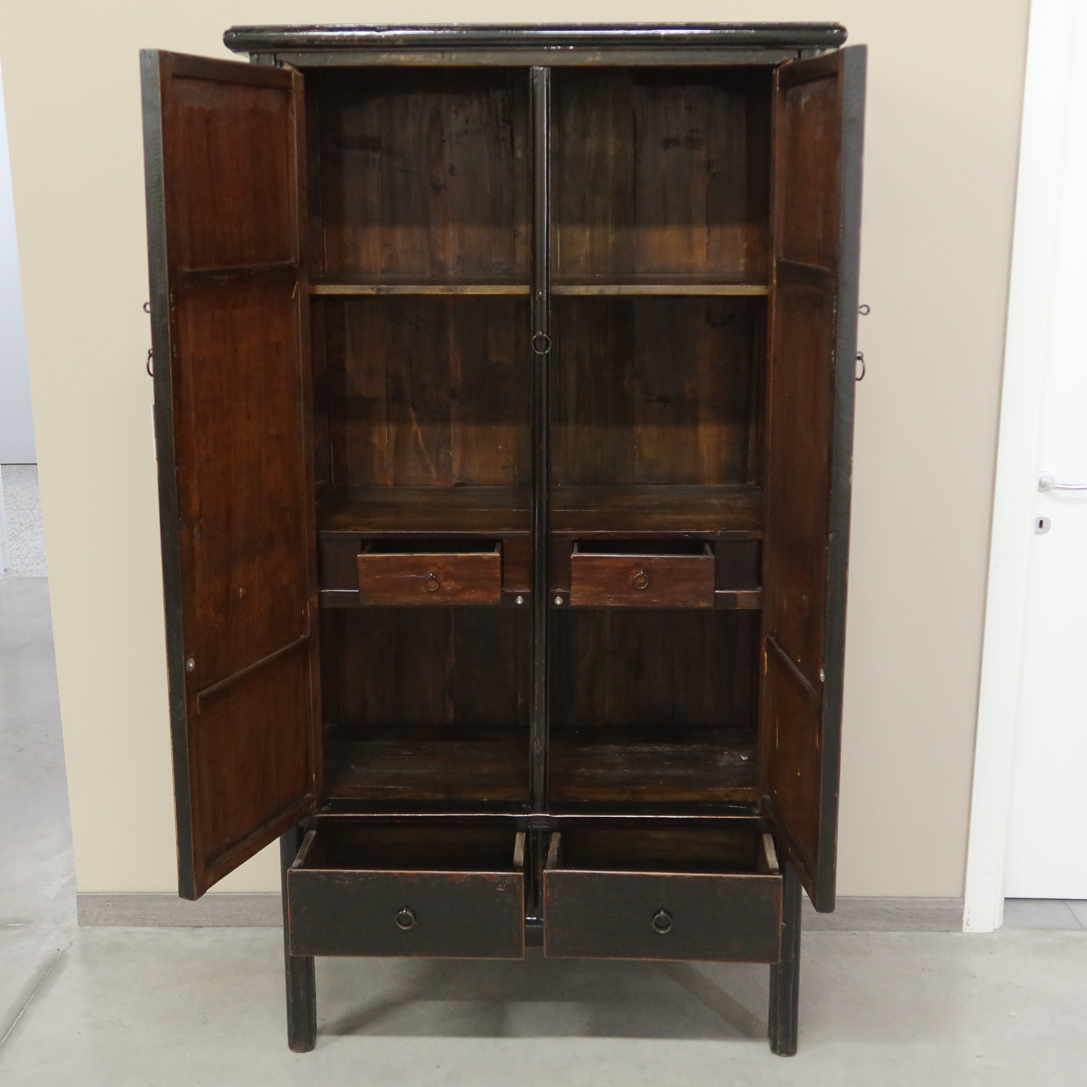 ARMADIO SHANDONG LACCA NERA