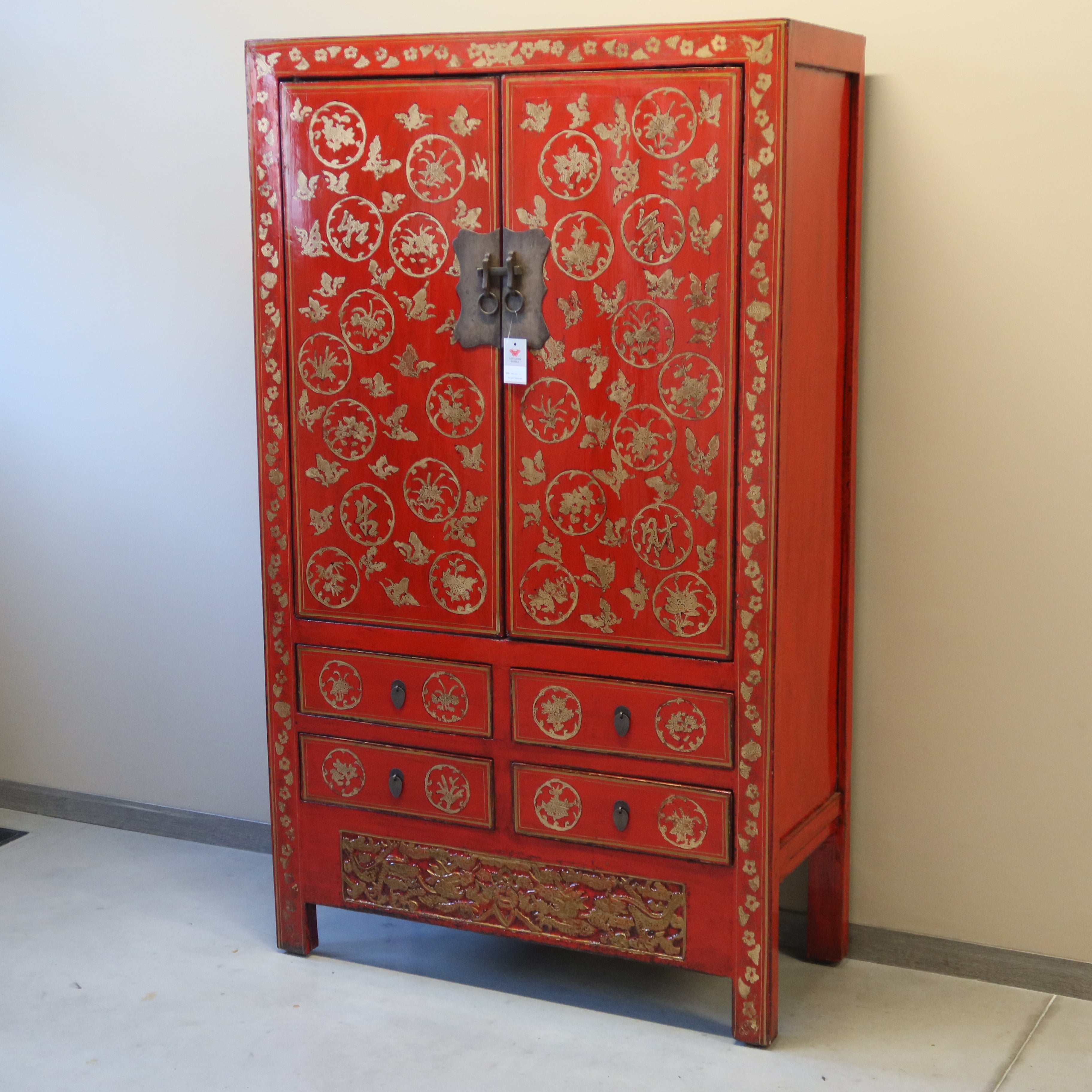 ARMADIO CINESE DELLO SHANXI LACCATO