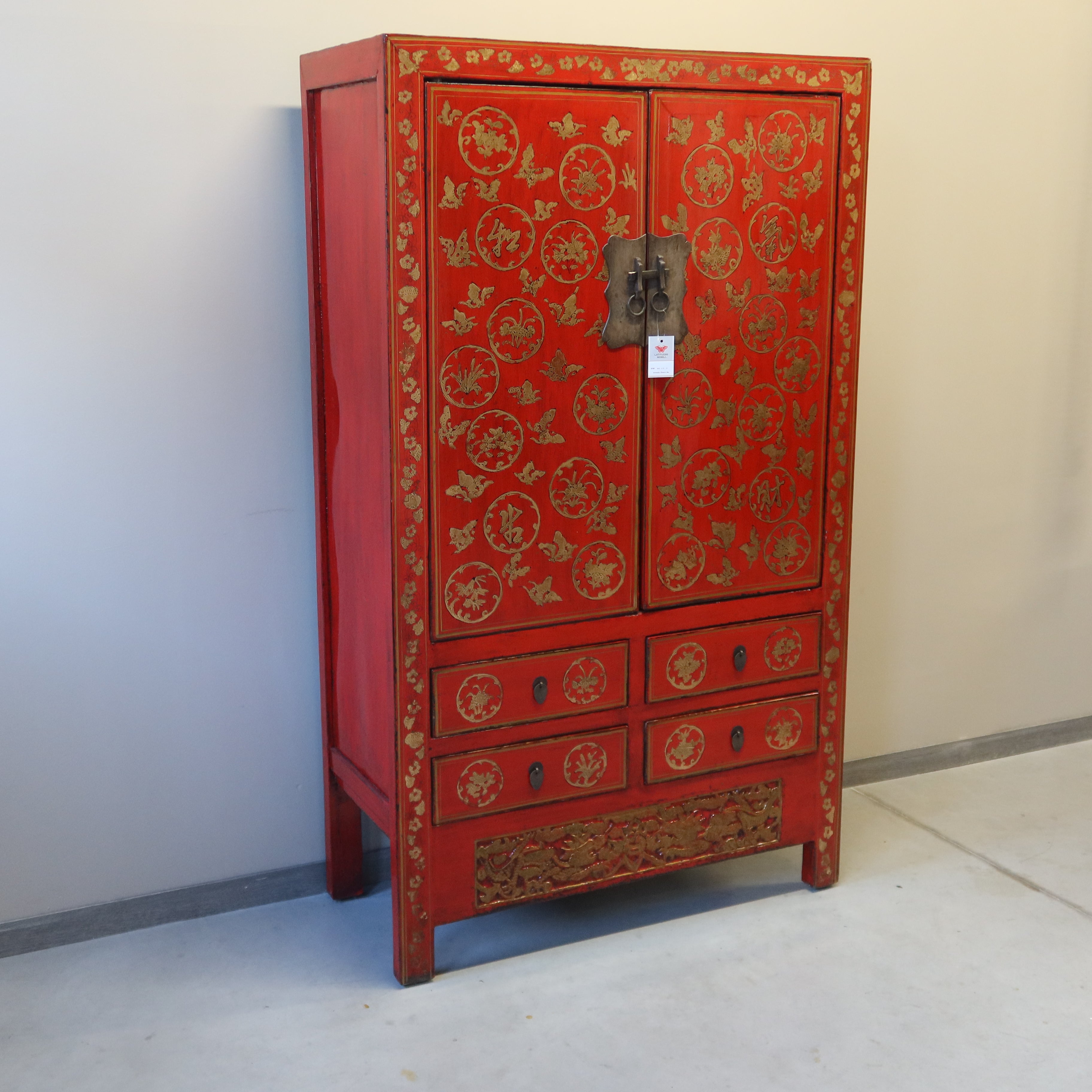 ARMADIO CINESE DELLO SHANXI LACCATO