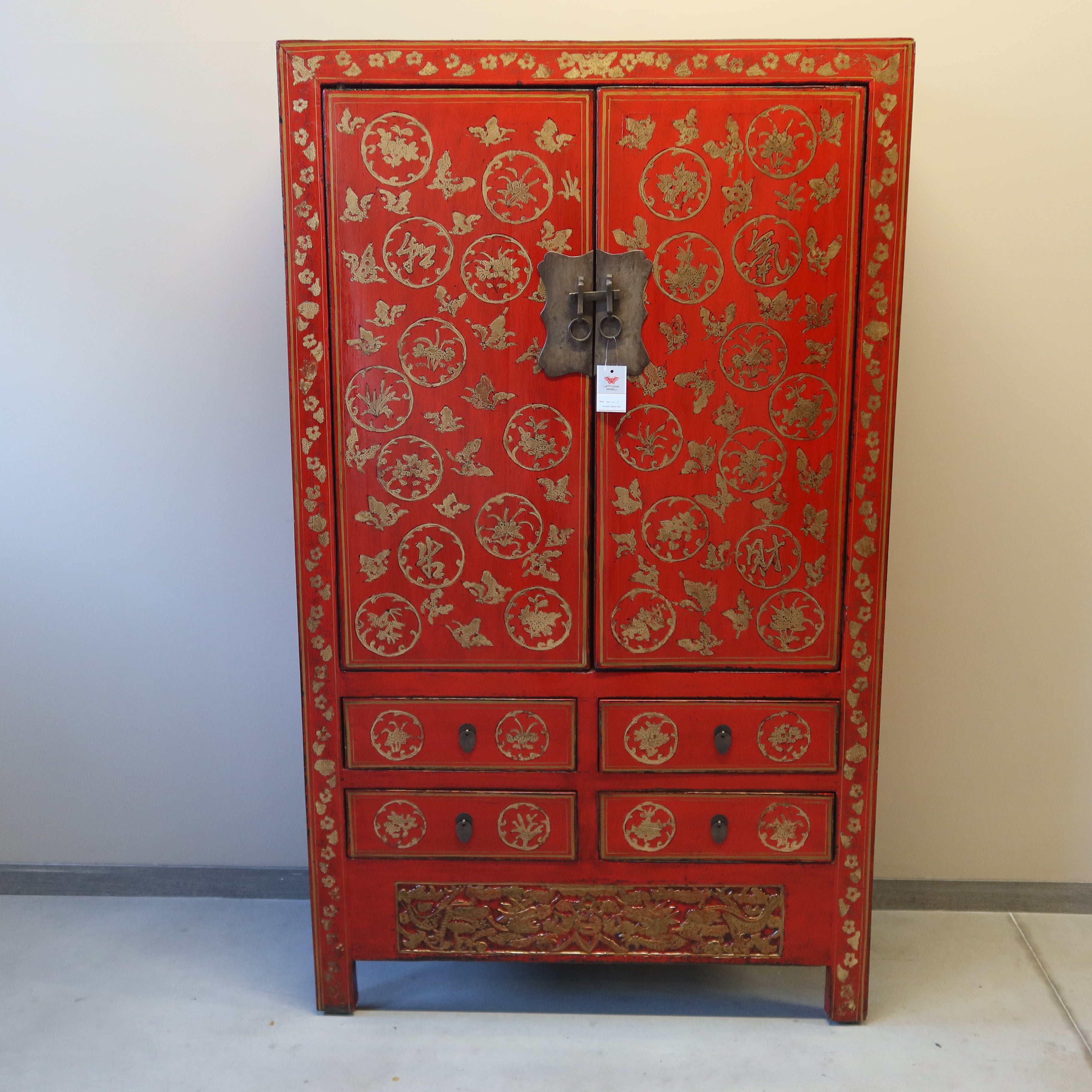 ARMADIO CINESE DELLO SHANXI LACCATO